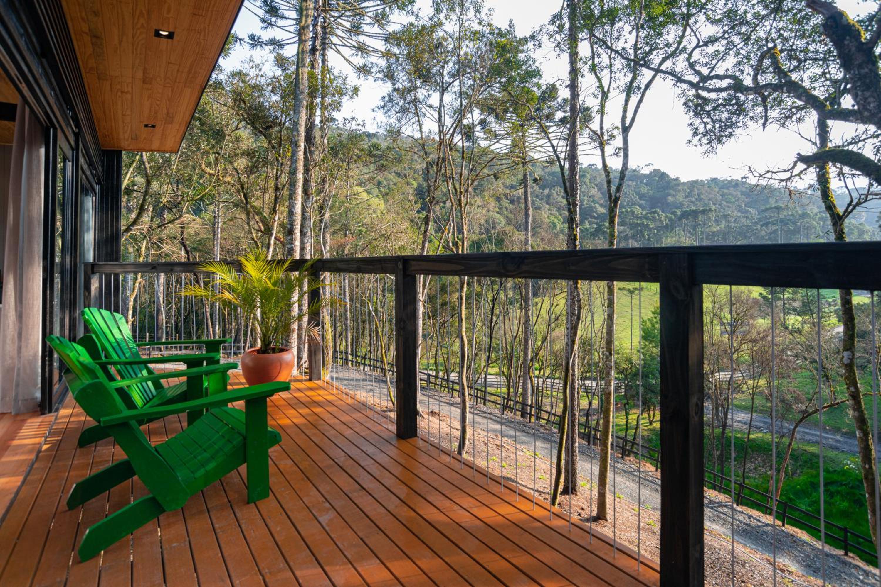 Green Barn Hotel & Bistro