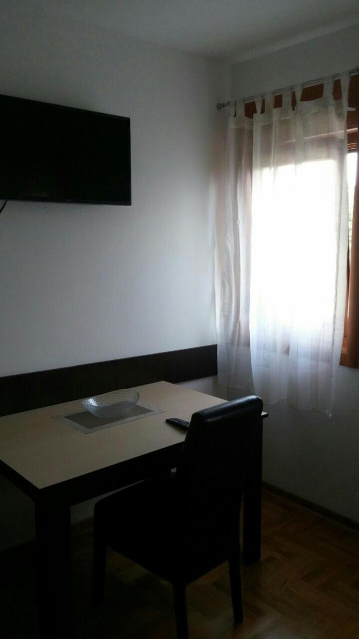 Eros apartmani