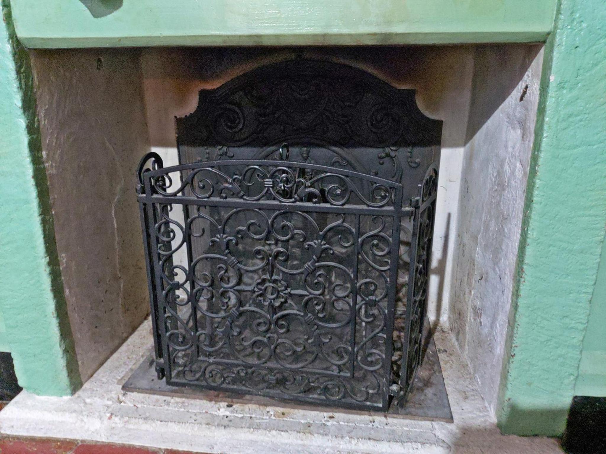 Photo 8