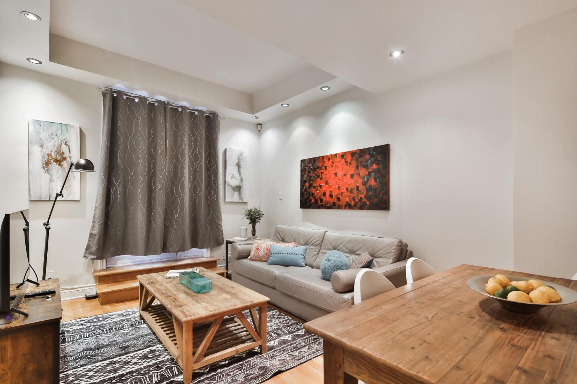 STUNNING full APARTMENTS - stocked KITCHENS - WASHER & DRYERS - WORKSPACE PROVIDED - FAST WIFI - LOCATED on the FAMOUS ST Denis street - Near METRO MONT RO