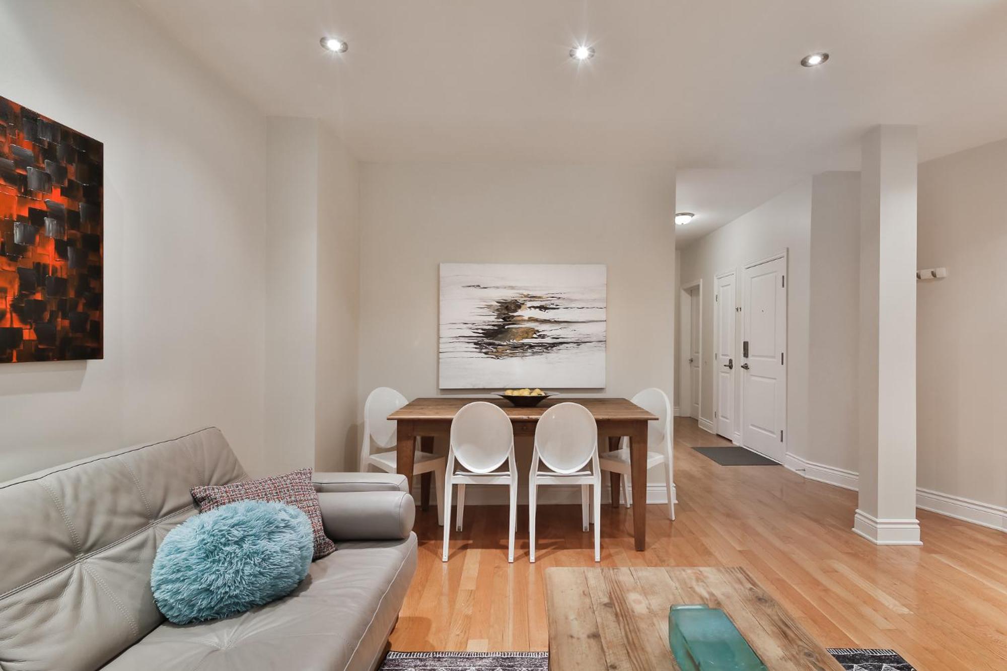 STUNNING full APARTMENTS - stocked KITCHENS - WASHER & DRYERS - WORKSPACE PROVIDED - FAST WIFI - LOCATED on the FAMOUS ST Denis street - Near METRO MONT RO