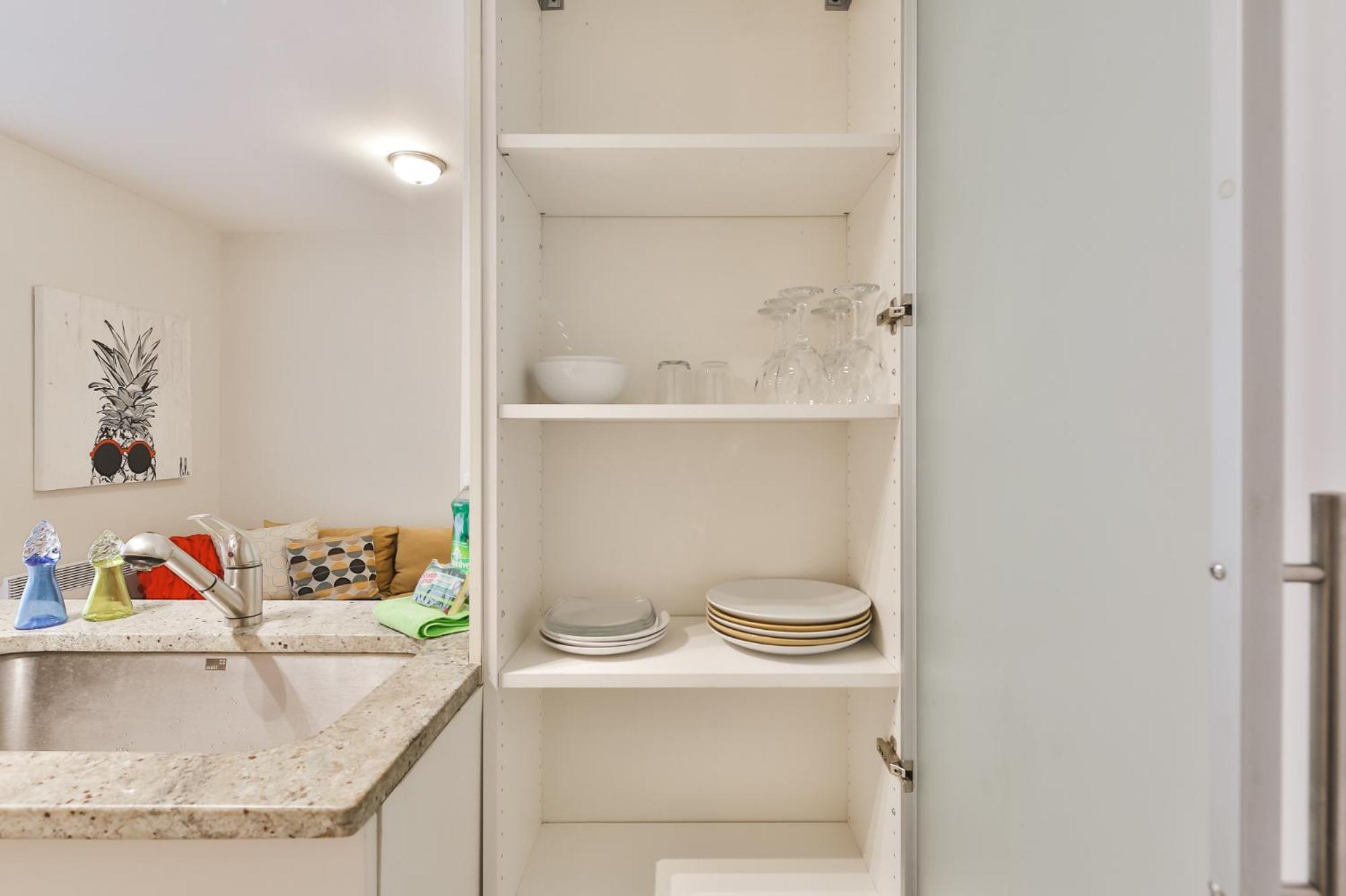 STUNNING full APARTMENTS - stocked KITCHENS - WASHER & DRYERS - WORKSPACE PROVIDED - FAST WIFI - LOCATED on the FAMOUS ST Denis street - Near METRO MONT RO