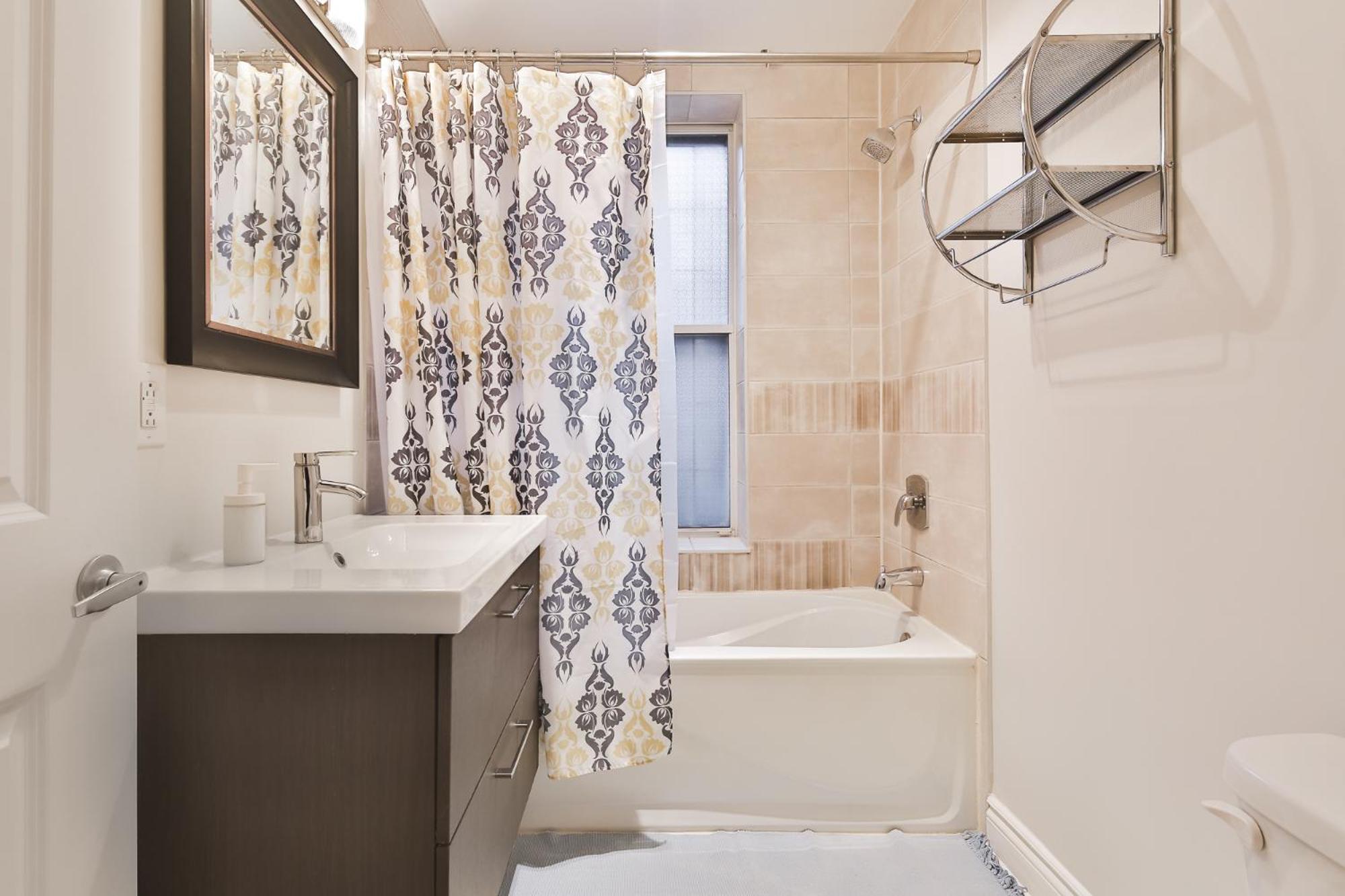 STUNNING full APARTMENTS - stocked KITCHENS - WASHER & DRYERS - WORKSPACE PROVIDED - FAST WIFI - LOCATED on the FAMOUS ST Denis street - Near METRO MONT RO