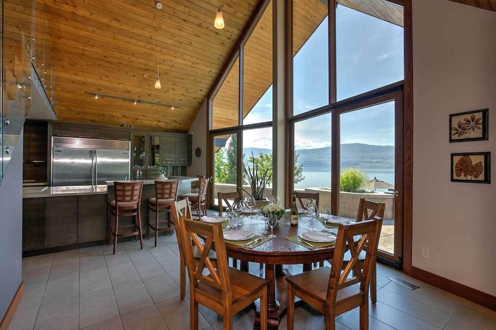 Lake House at Quails' Gate Winery