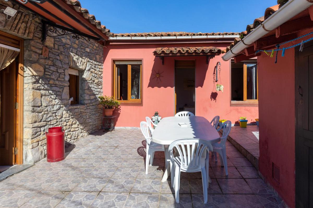 Casa Rural La Sosiega con jardín privado photo 4