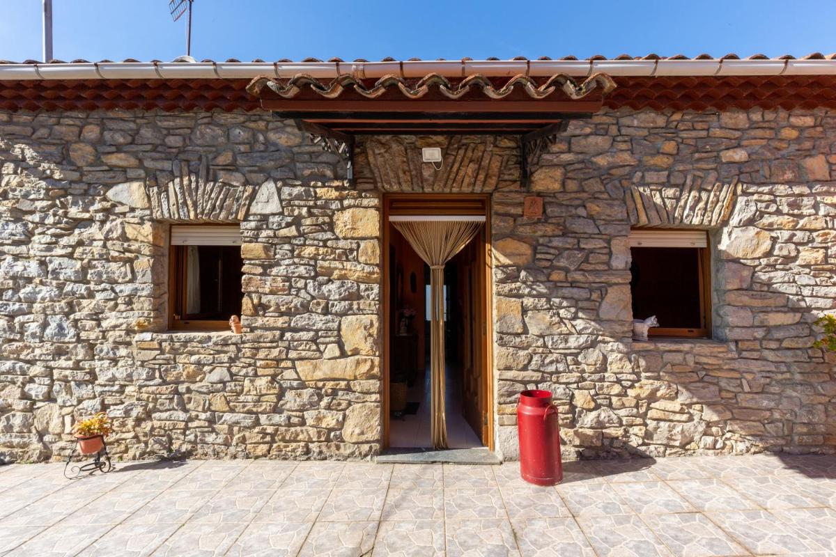 Casa Rural La Sosiega con jardín privado photo 2