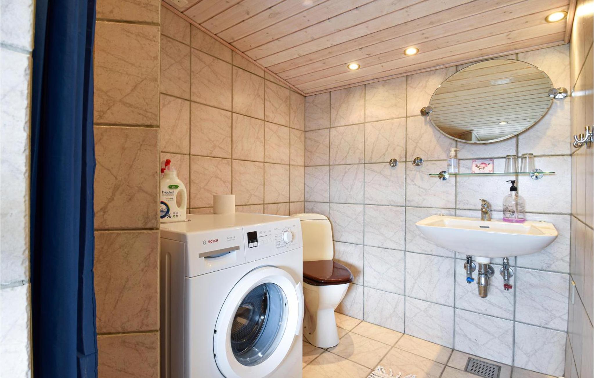 2 Bedroom Amazing Home In Ulfborg