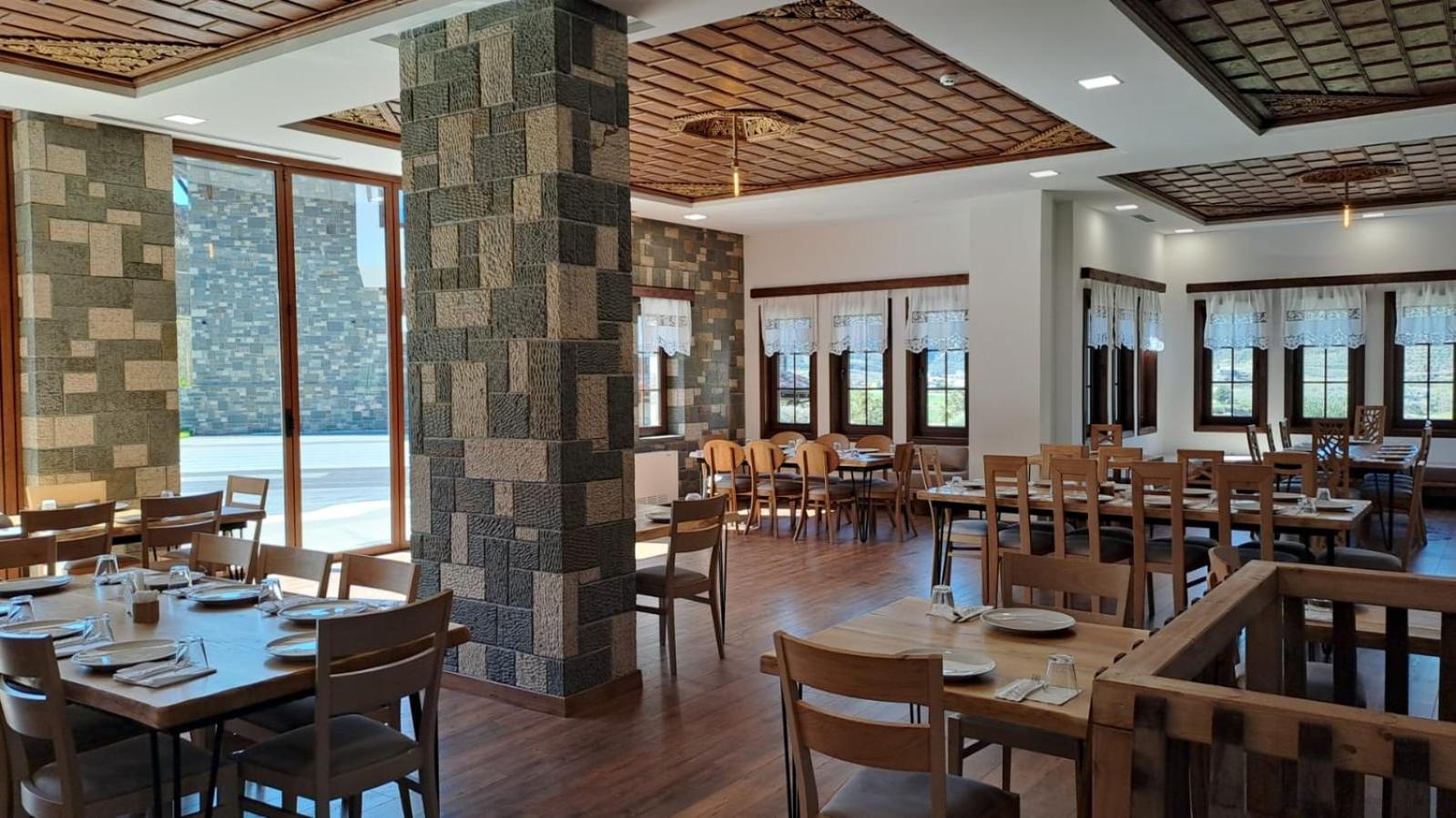 Pupa Winery Serene Stay