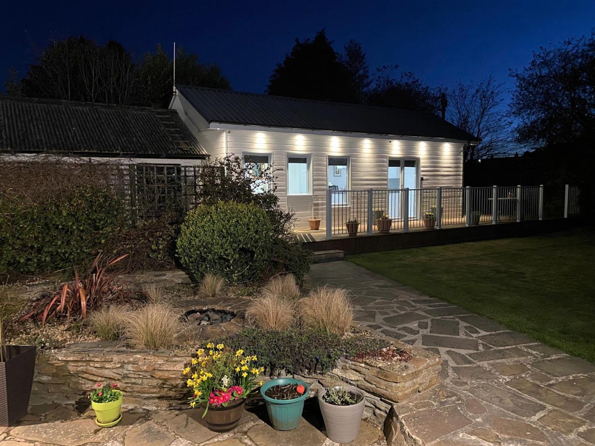 Chalet on the Green - Self Contained with parking. view 3