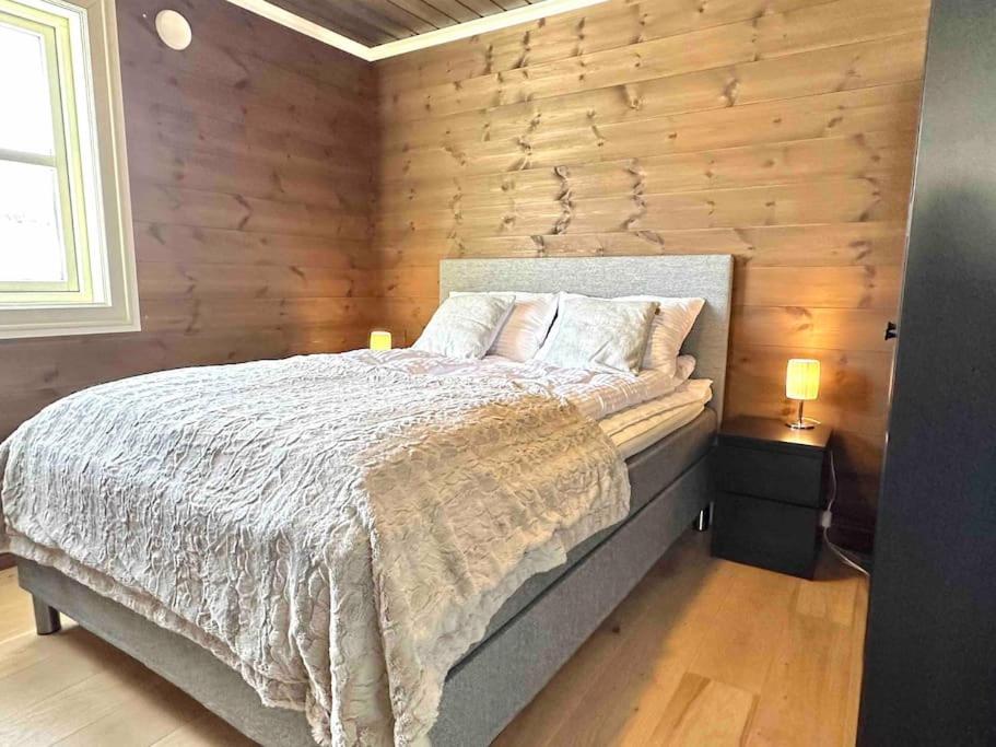 Lovise Mountain Apartment view 4