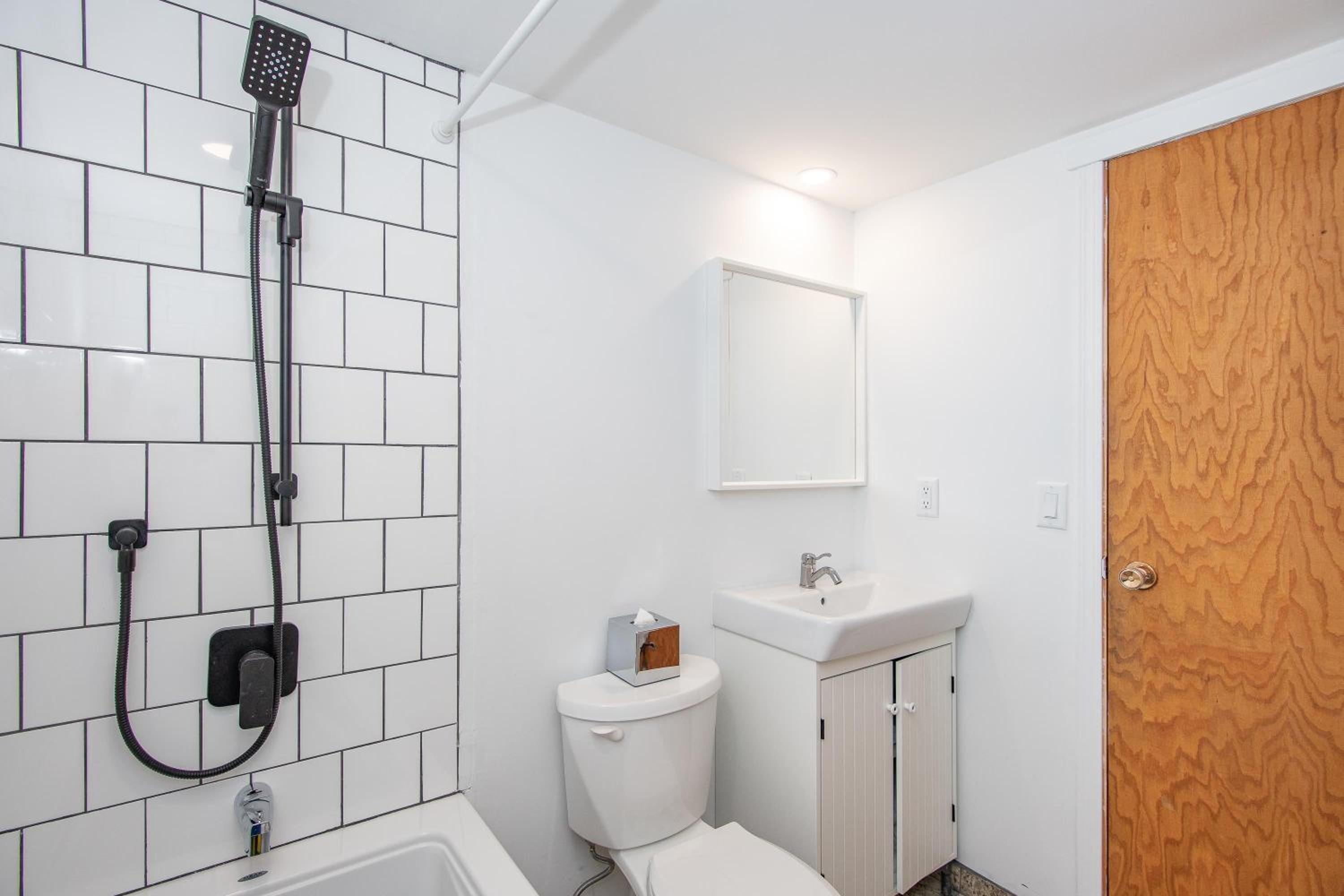 Fitzsimmons C - Private Sauna, Located in the Heart of Whistler Village