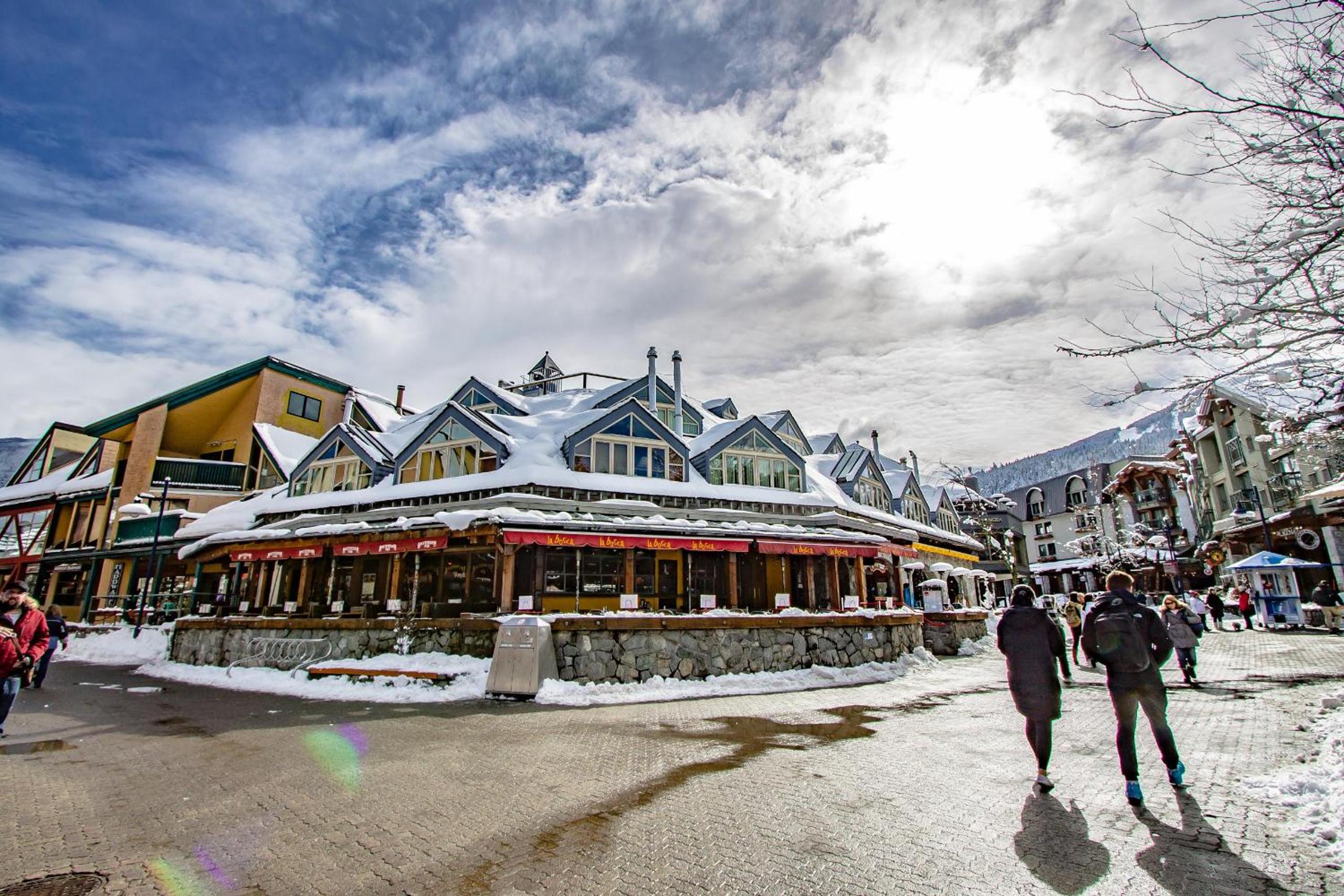 Fitzsimmons B - Private Sauna, Located in the Heart of Whistler Village