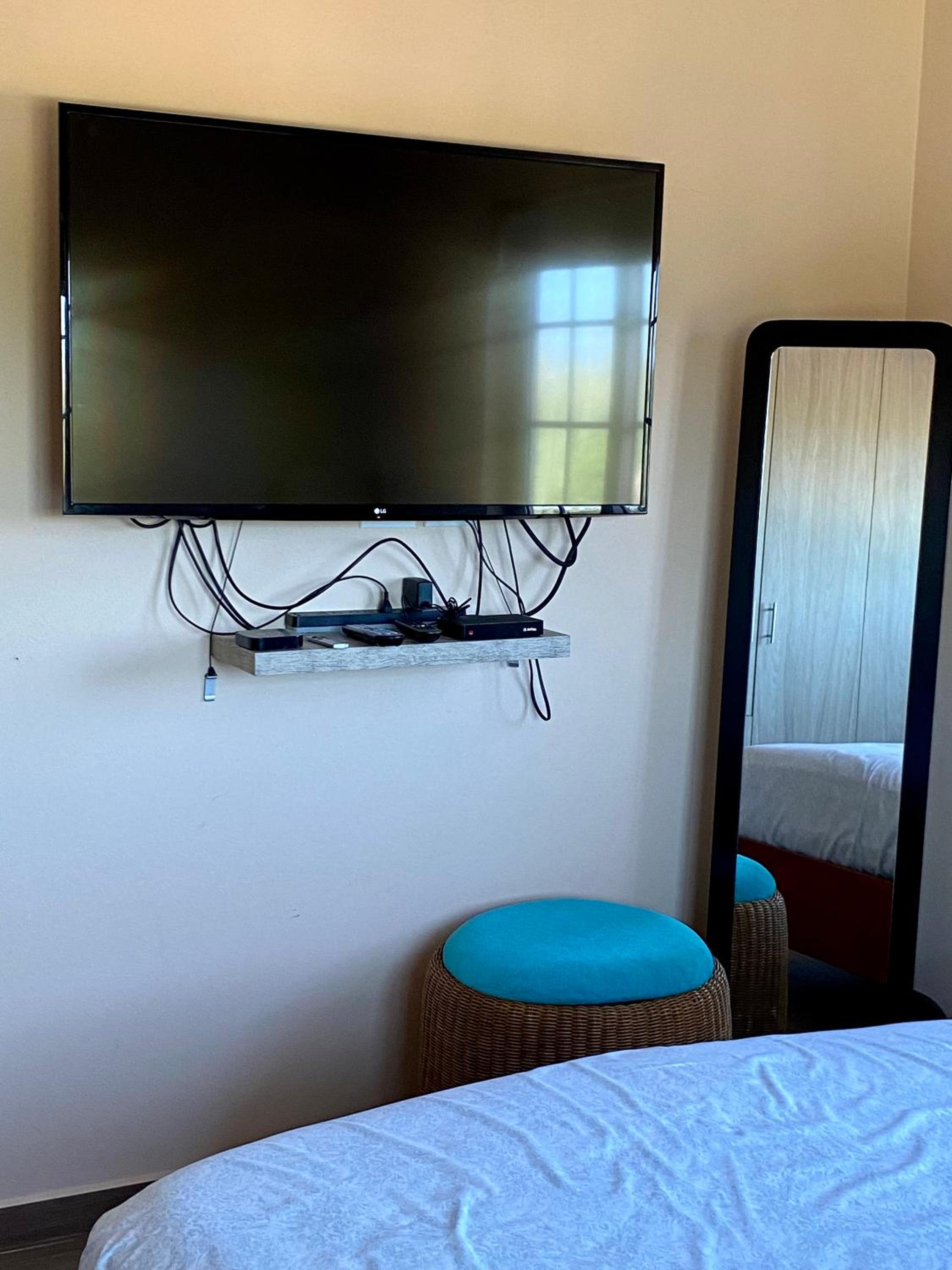 Cozy Apartment 3 min to the Marriott driving