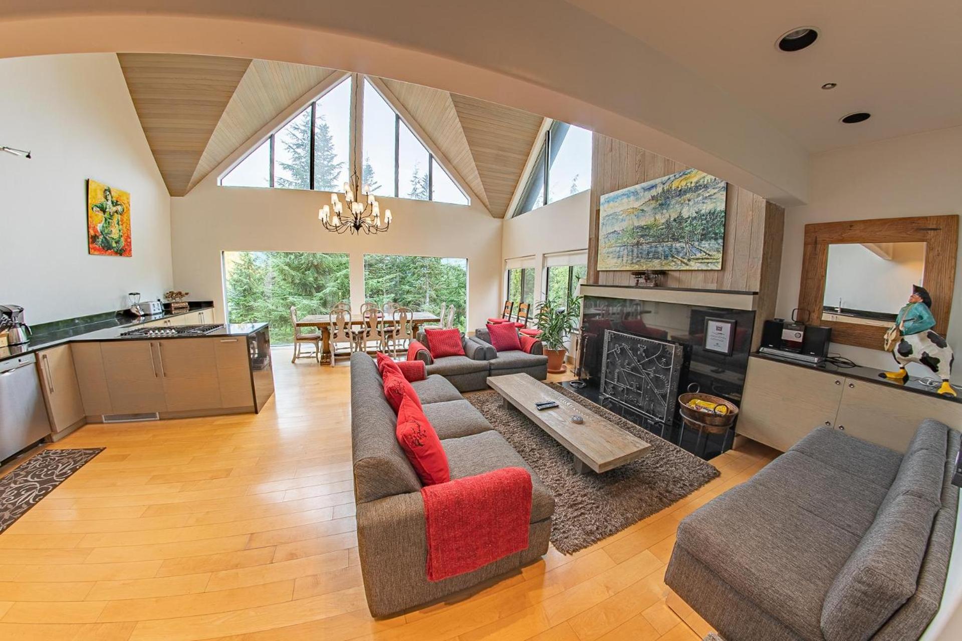 Pinnacle Ridge 05 - Ski In Ski Out, Private Hot Tub, Gas Fireplace