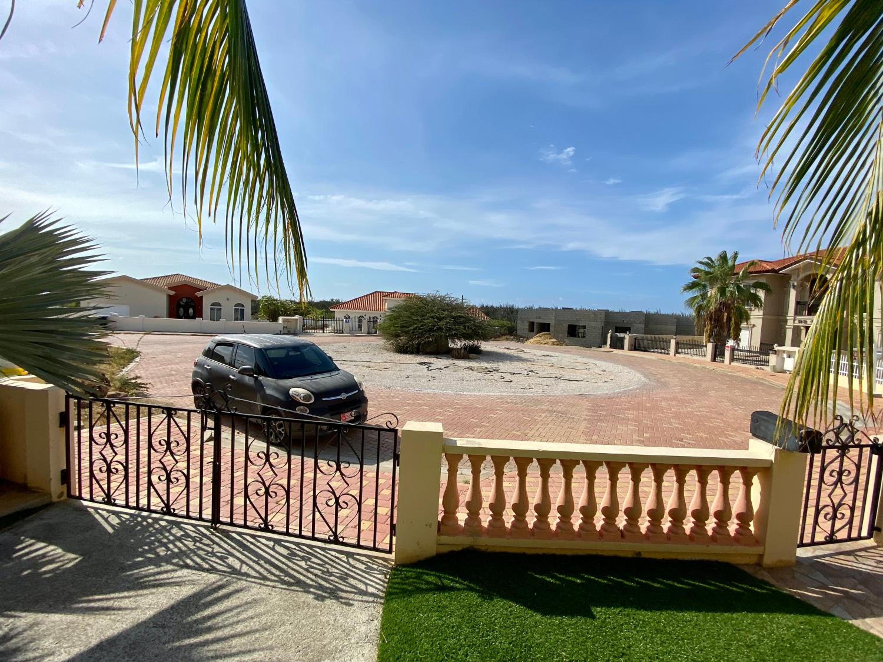 Cozy Apartment 3 min to the Marriott driving