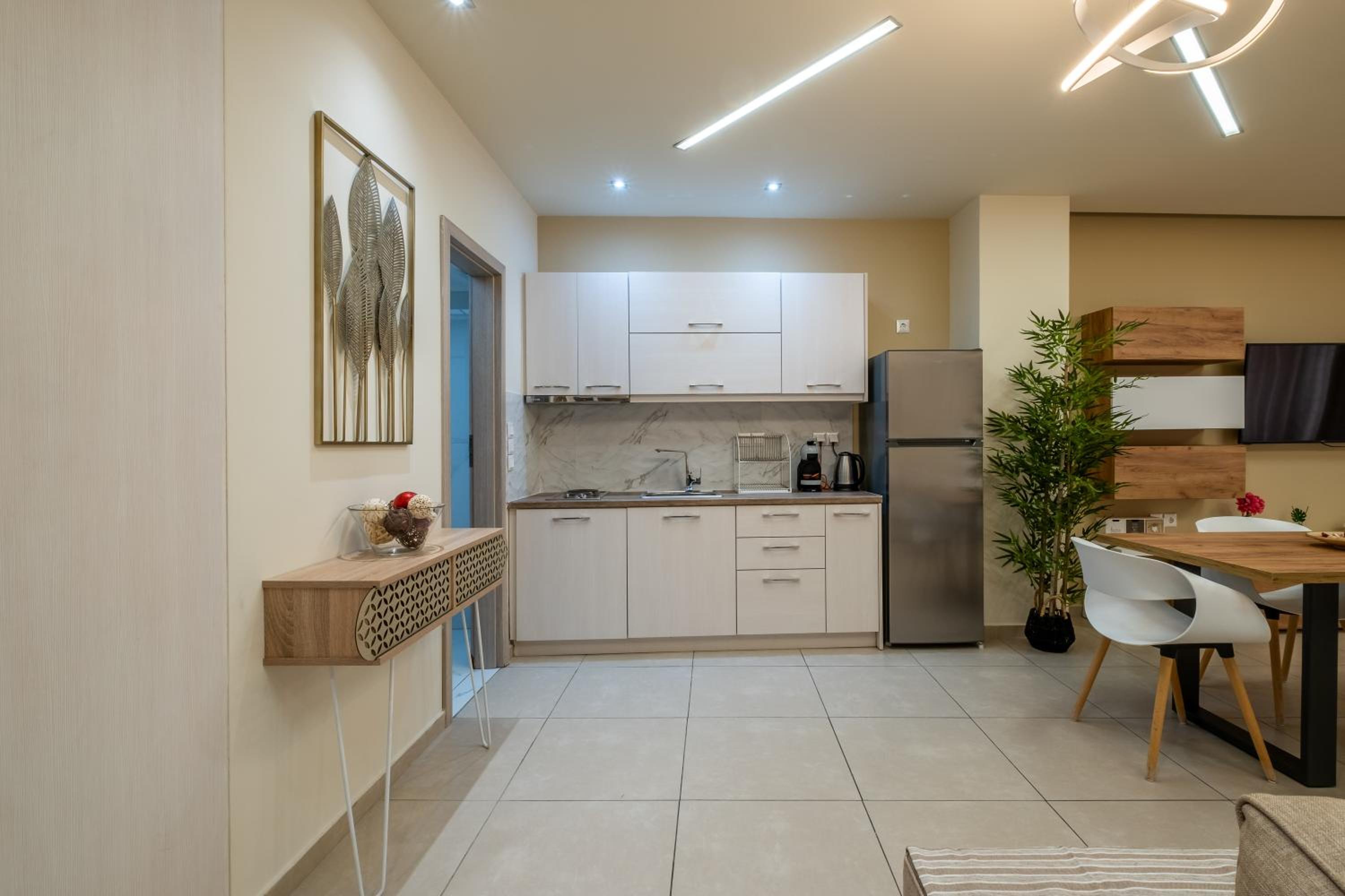 Amazing Apartments @ Monastiraki Subway Station
