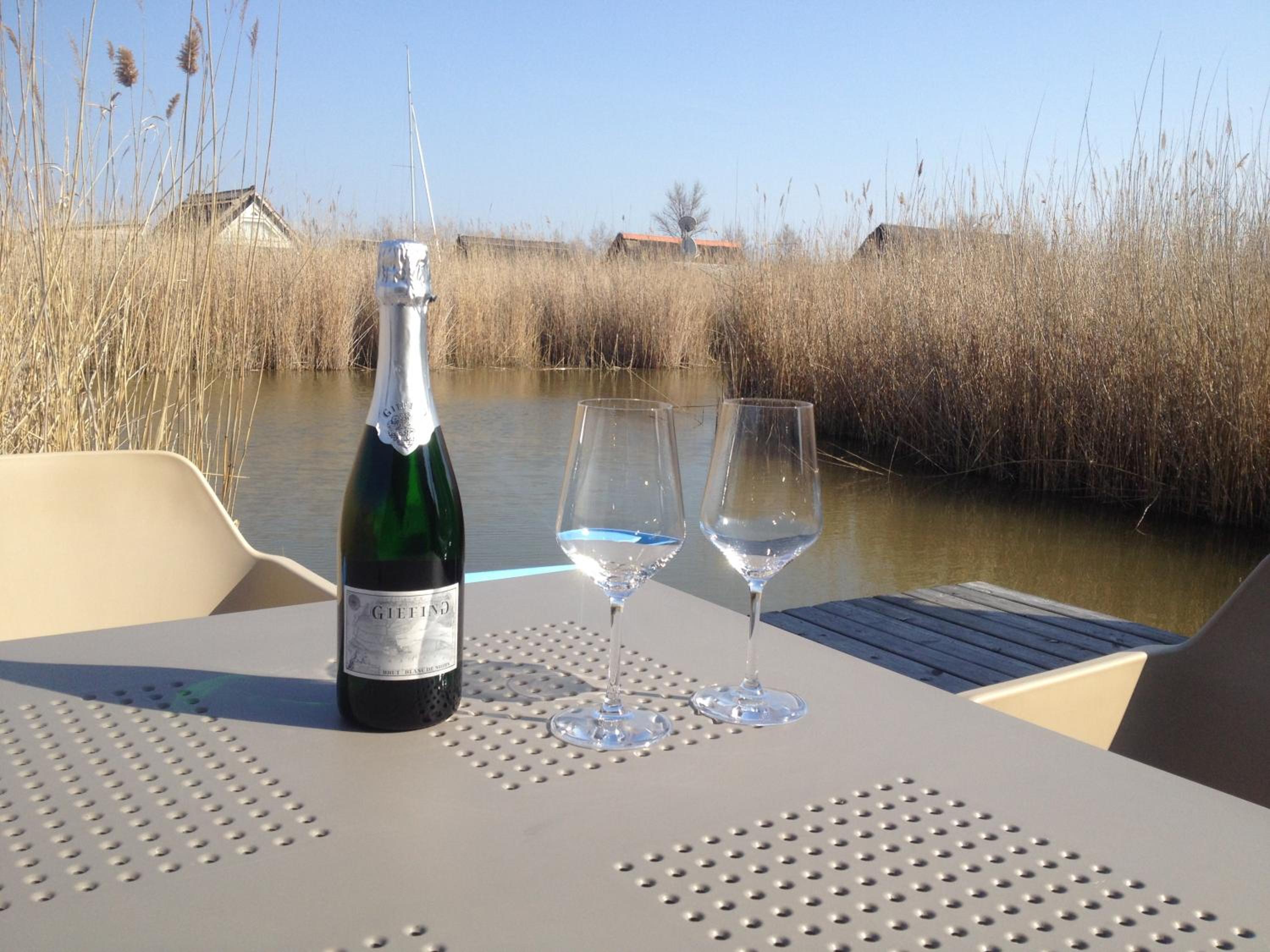 Seehütte Neusiedlersee - Pfahlbau GlamPing