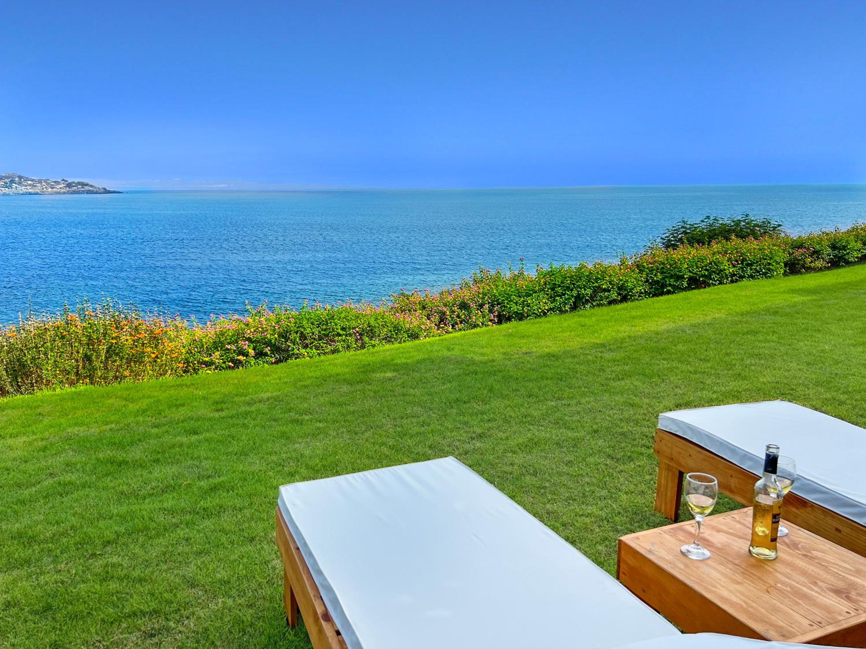 *1era Línea 1er Piso* Jardín, Playa, Piscinas 6p