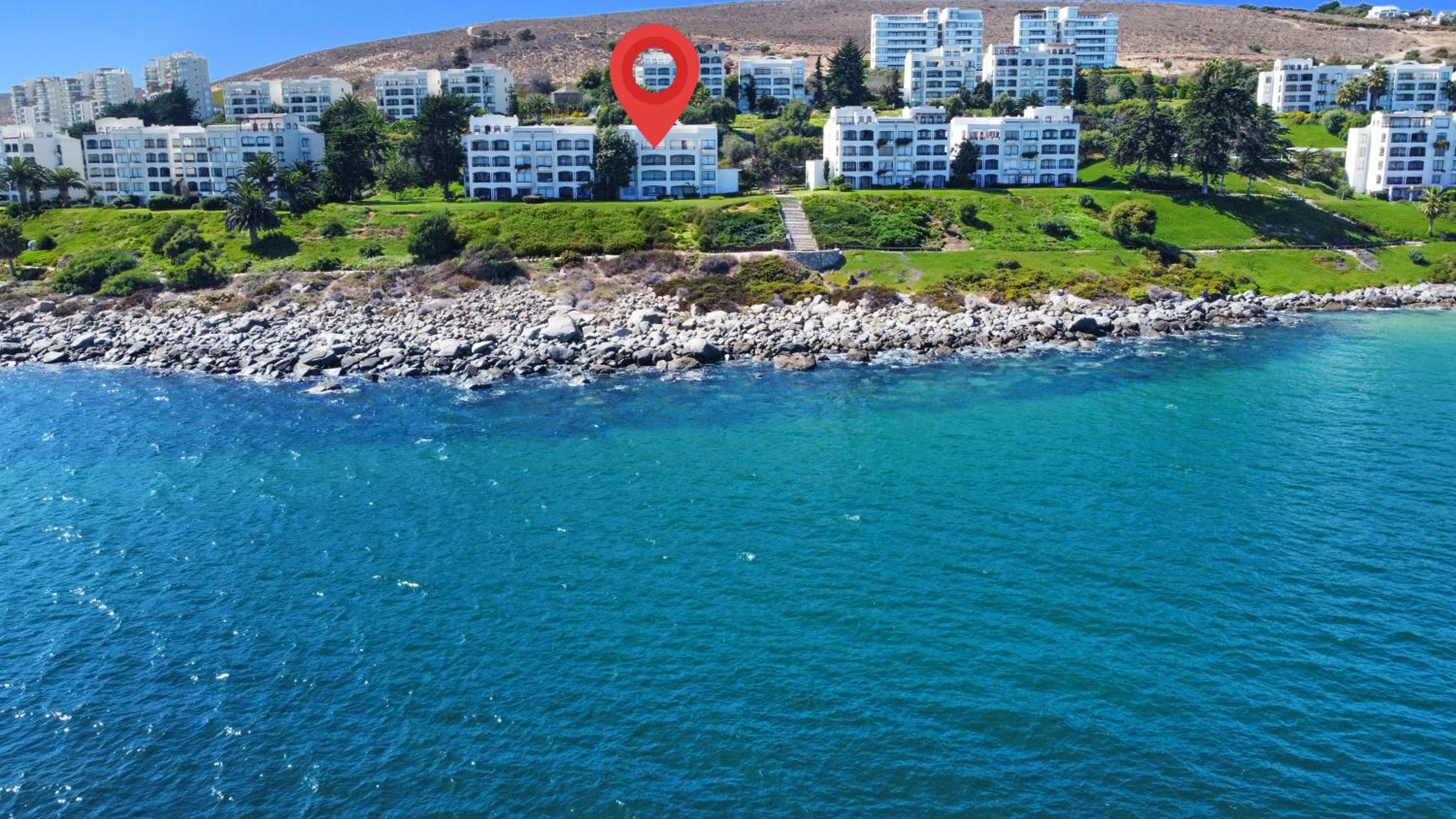 *1era Línea 1er Piso* Jardín, Playa, Piscinas 6p