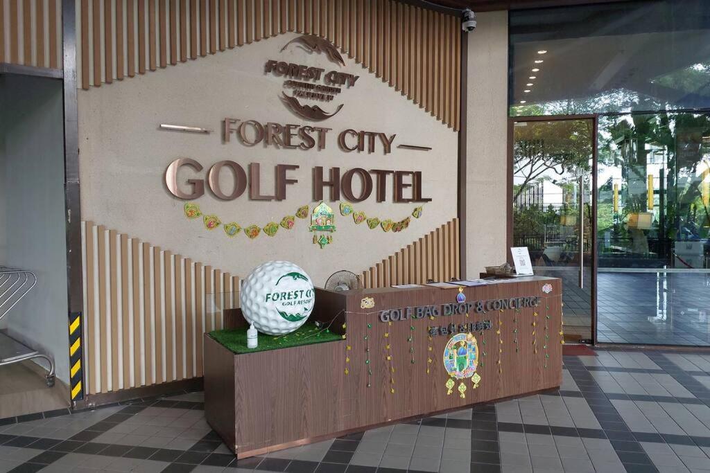2 Room Forest City Villa near Golf Resort w Netflix