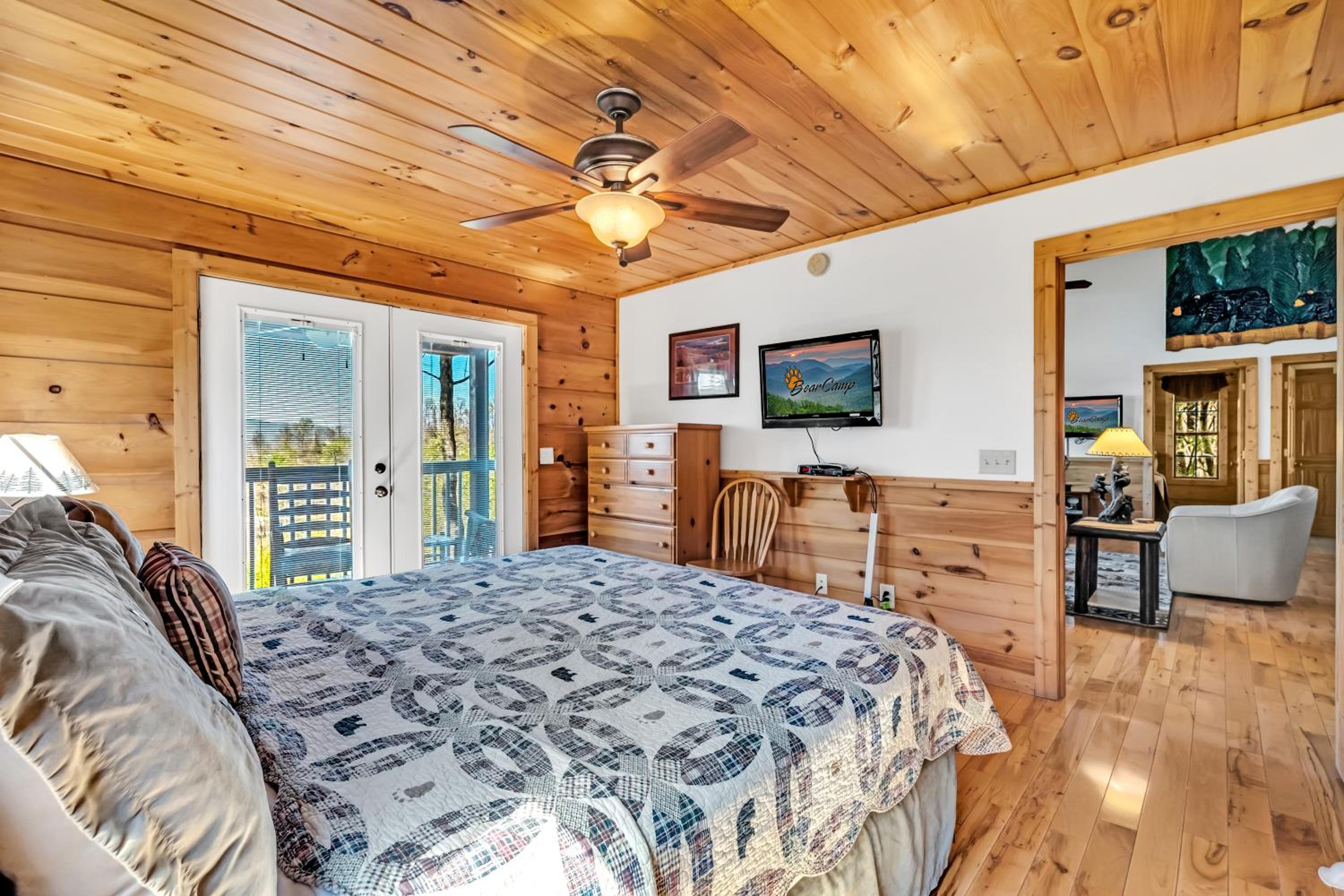 Smoky Mountain Views - Property Image 1