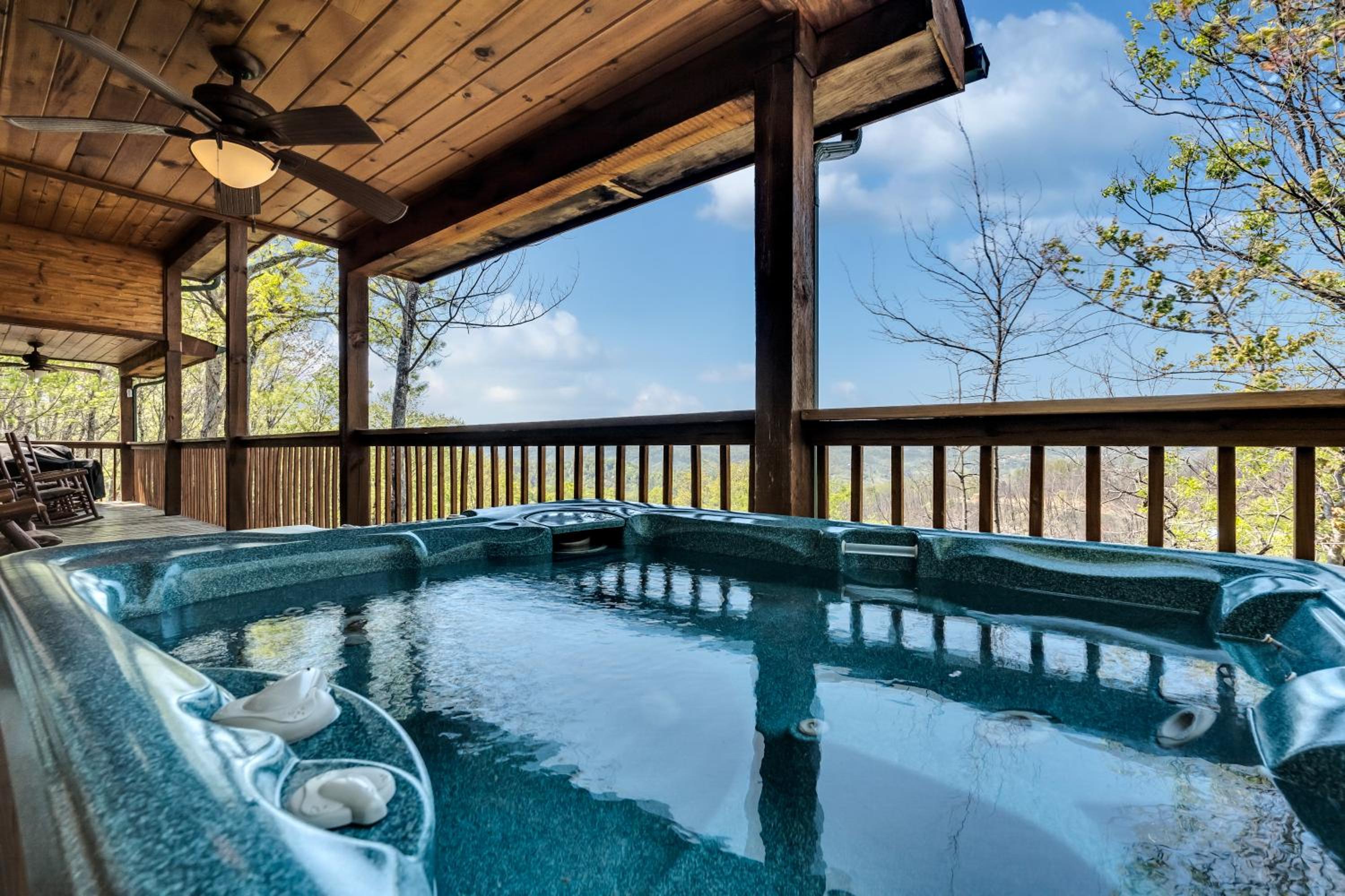 Smoky Mountain Views - Property Image 3