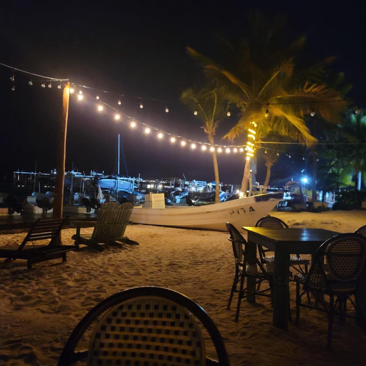 Ocean View PLAYA DEL NIÑO Rooms & Apartments