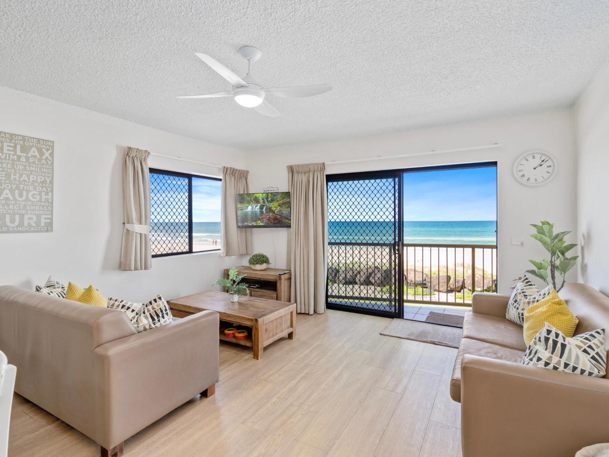 Pacific Breeze - Hosted by Burleigh Letting