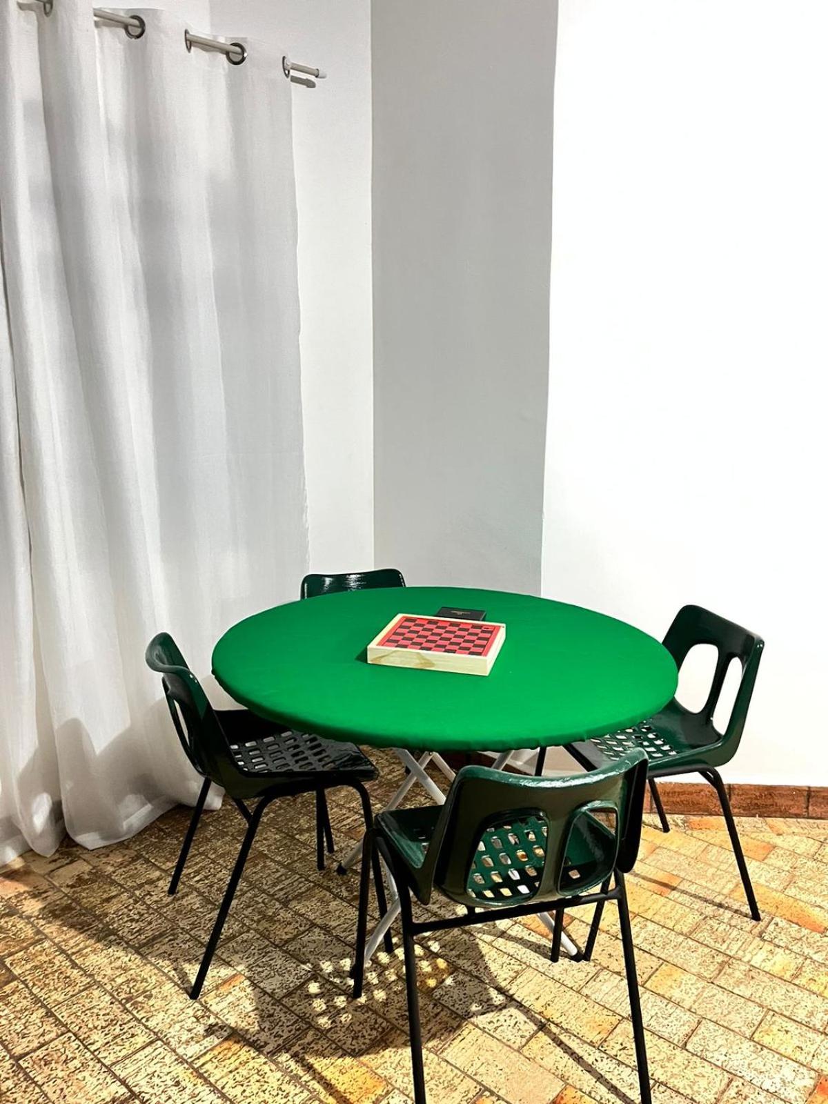 Cantinho da Vó Lena Casa Familiar com 4 Suítes, Piscina e Lazer em Lindóia