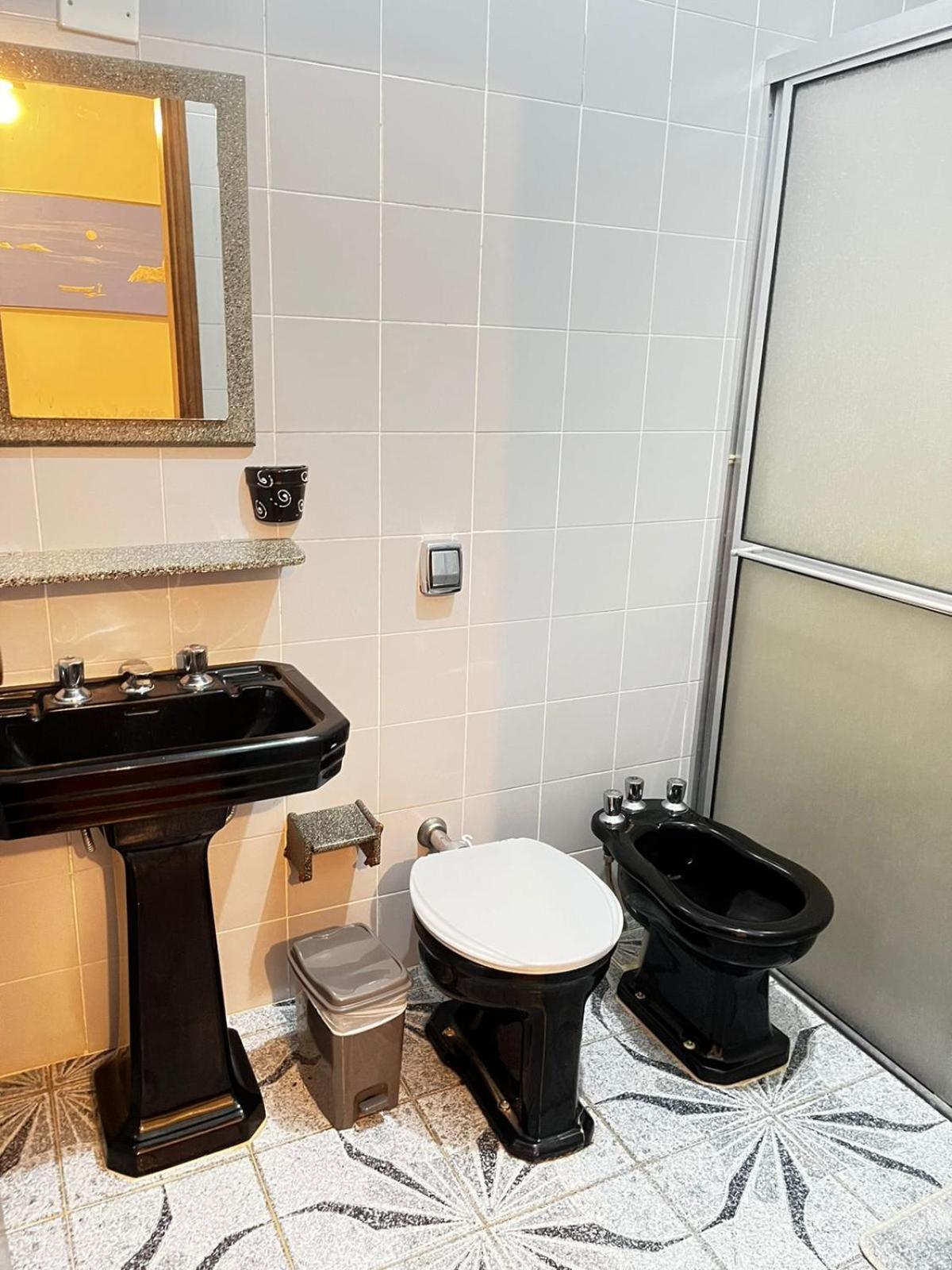 Cantinho da Vó Lena Casa Familiar com 4 Suítes, Piscina e Lazer em Lindóia