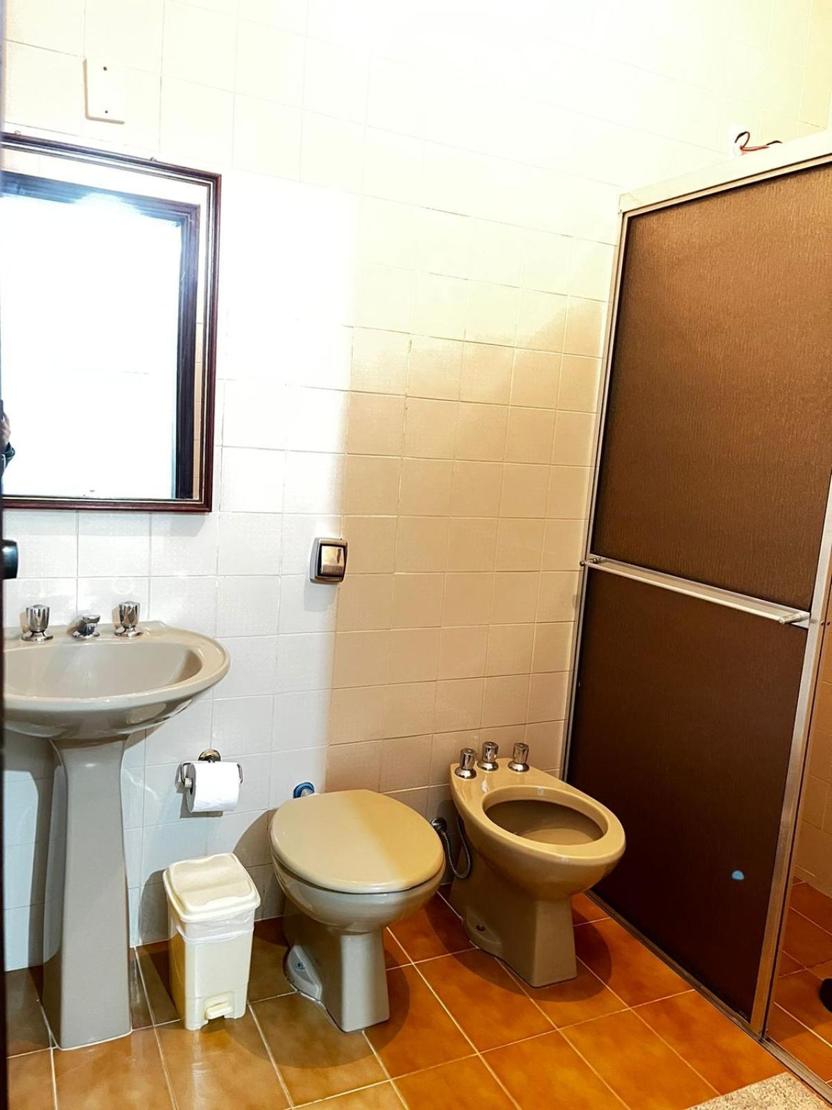 Cantinho da Vó Lena Casa Familiar com 4 Suítes, Piscina e Lazer em Lindóia