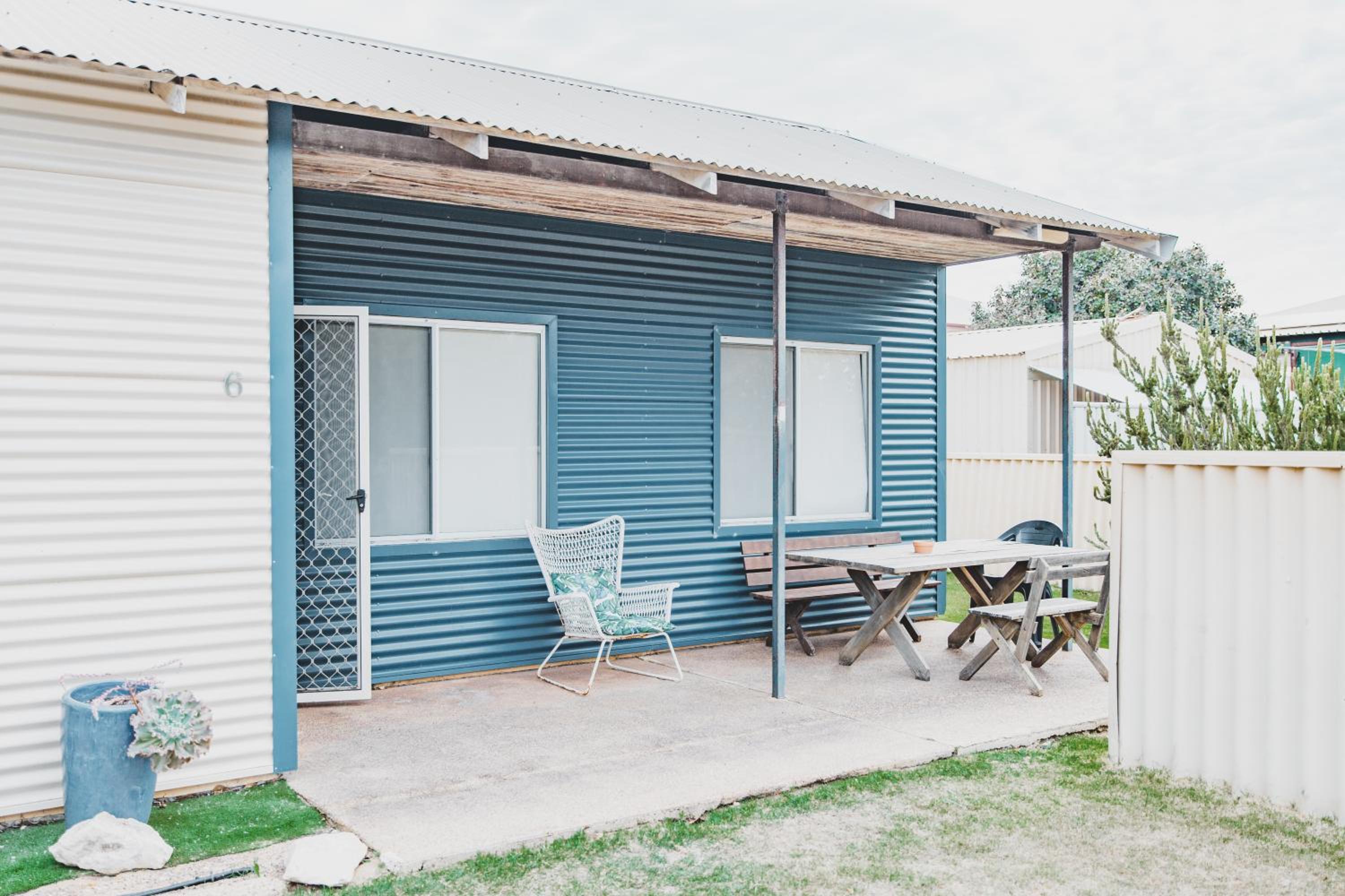 Dongara Hotel Motel