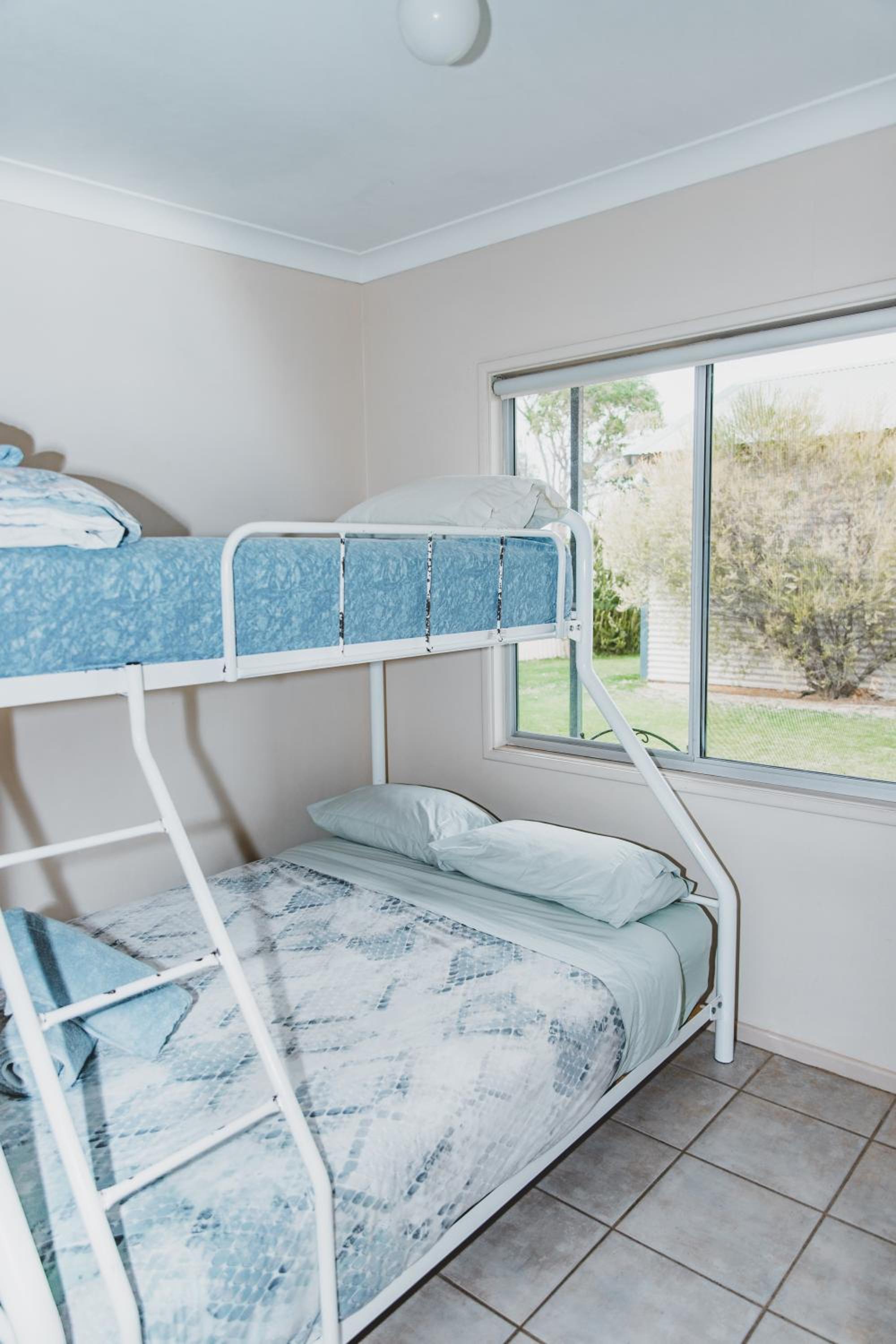 Dongara Hotel Motel