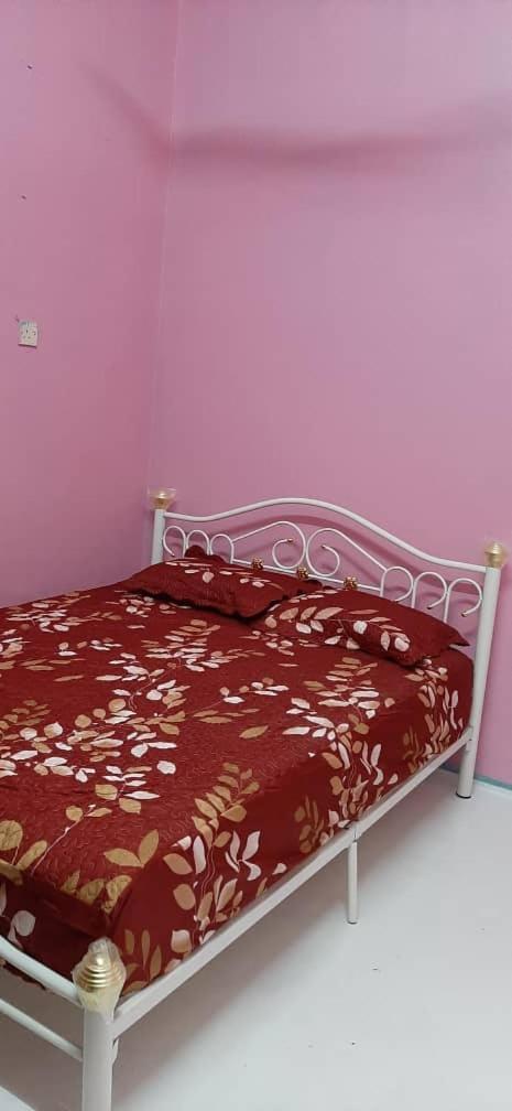 BONDA HOMESTAY