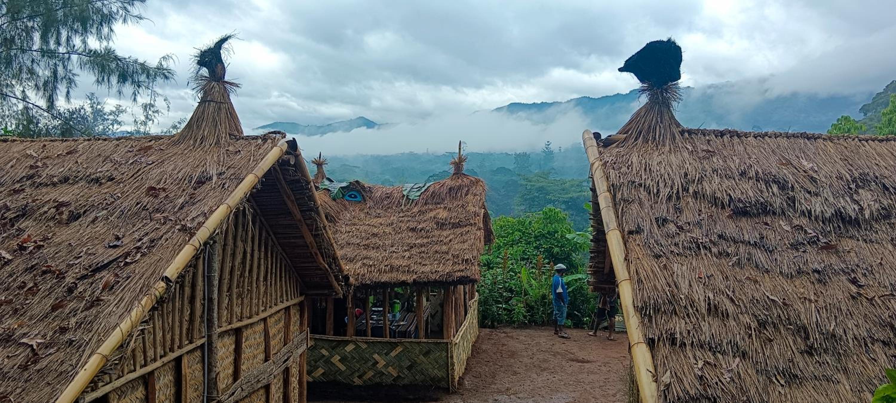 Omo Bugamo Skeleton Tribe Eco Resort view 3
