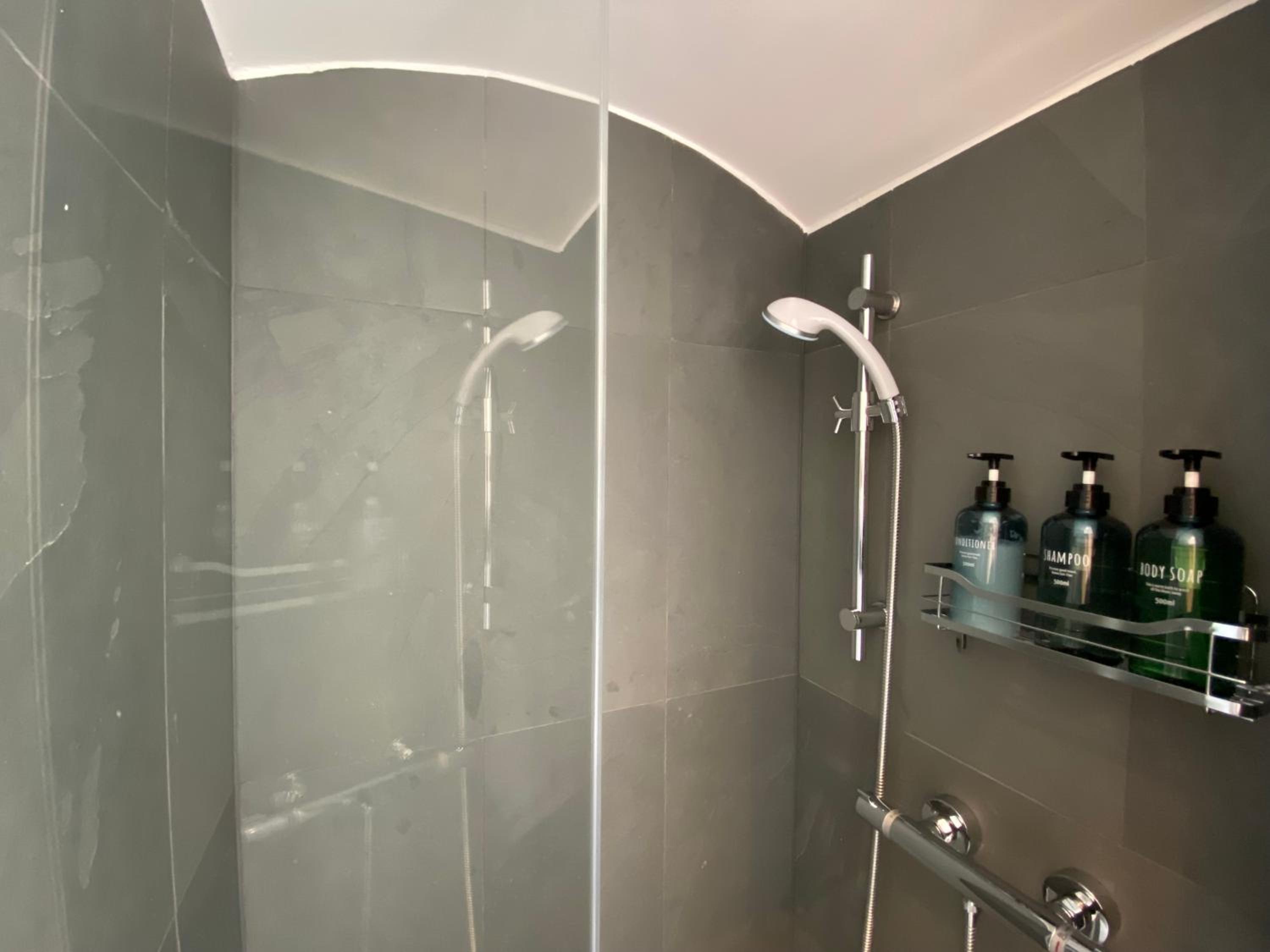 7th HEAVEN Vienna Center Apartments