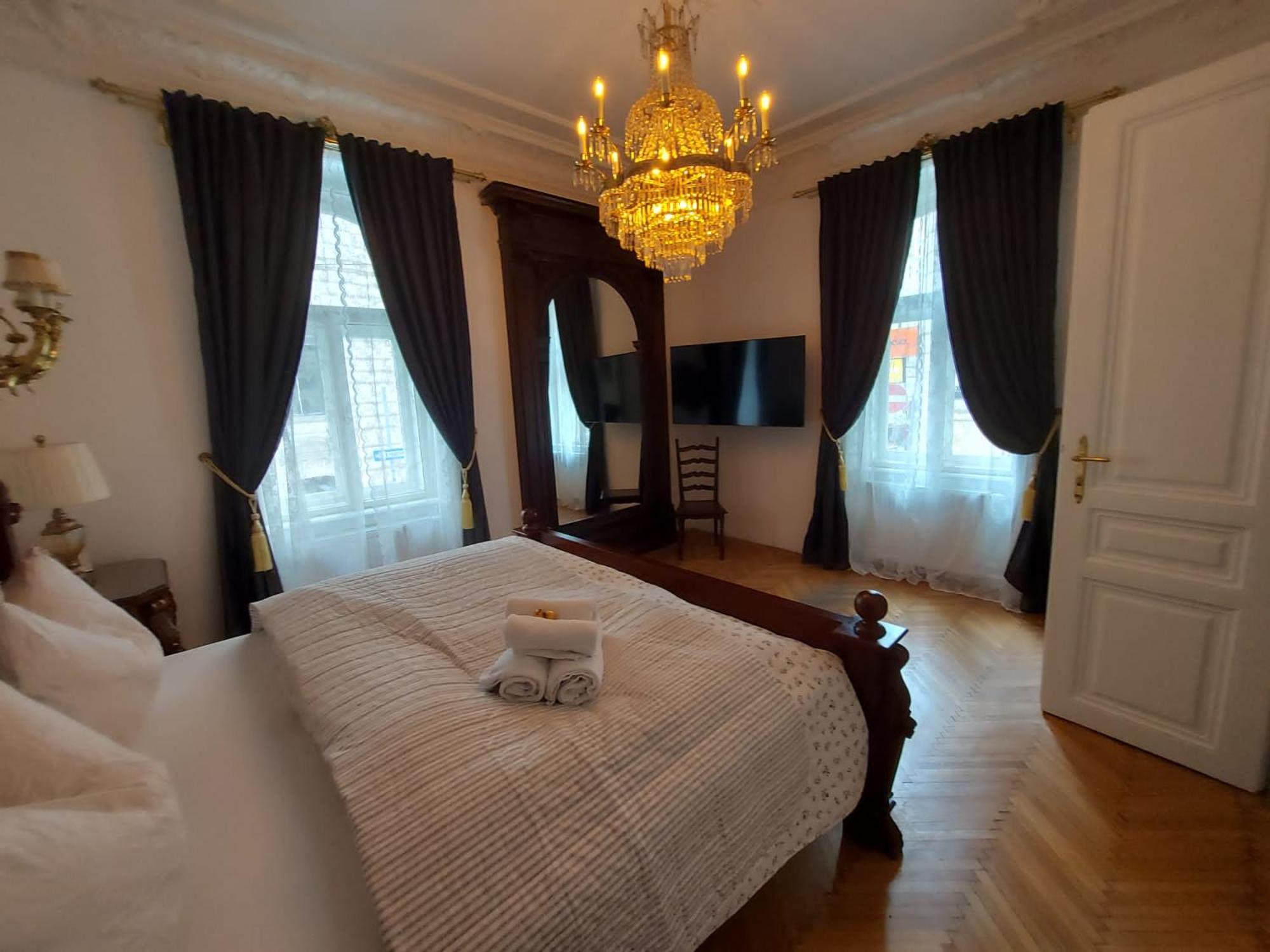 7th HEAVEN Vienna Center Apartments