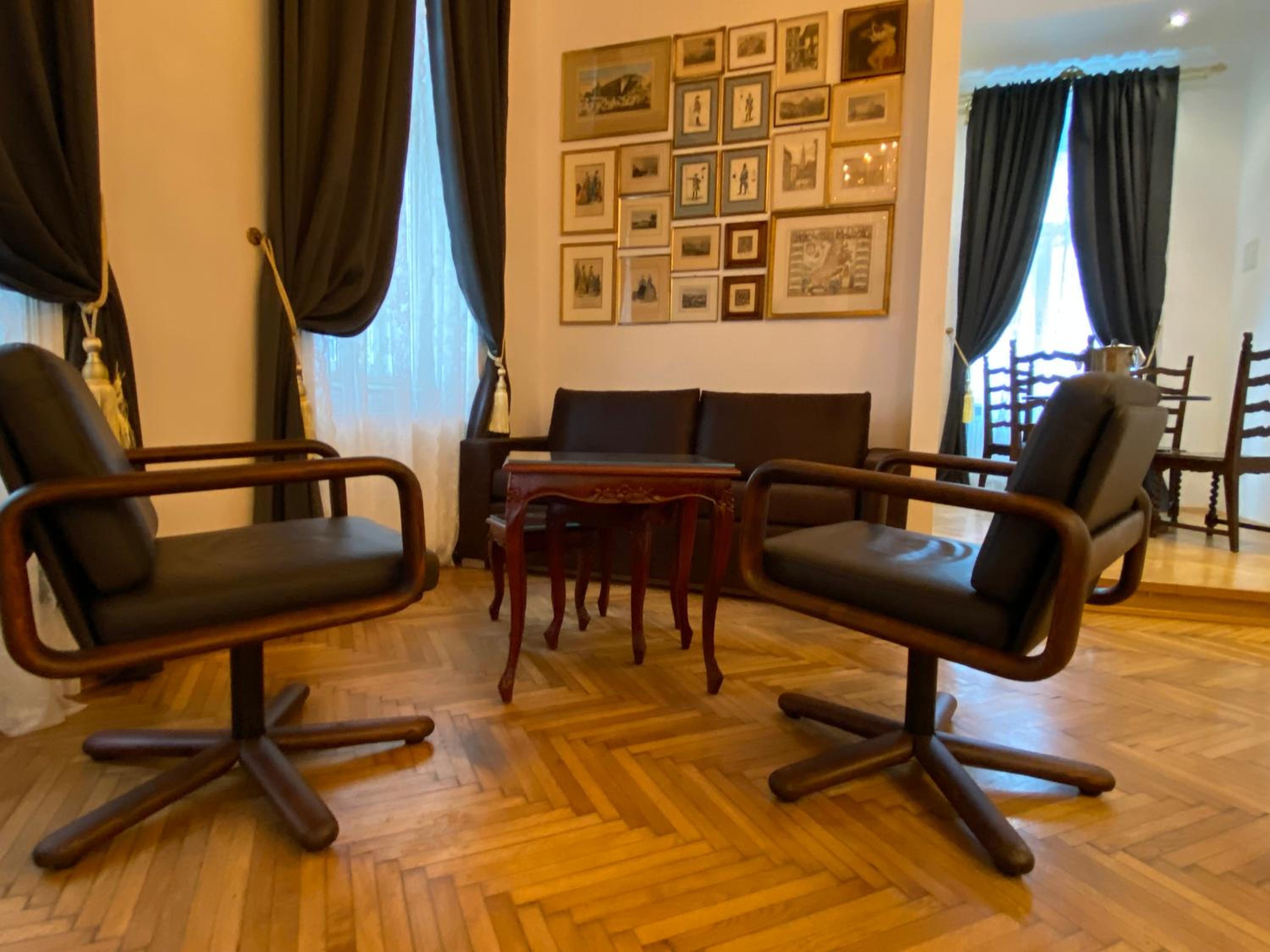 7th HEAVEN Vienna Center Apartments
