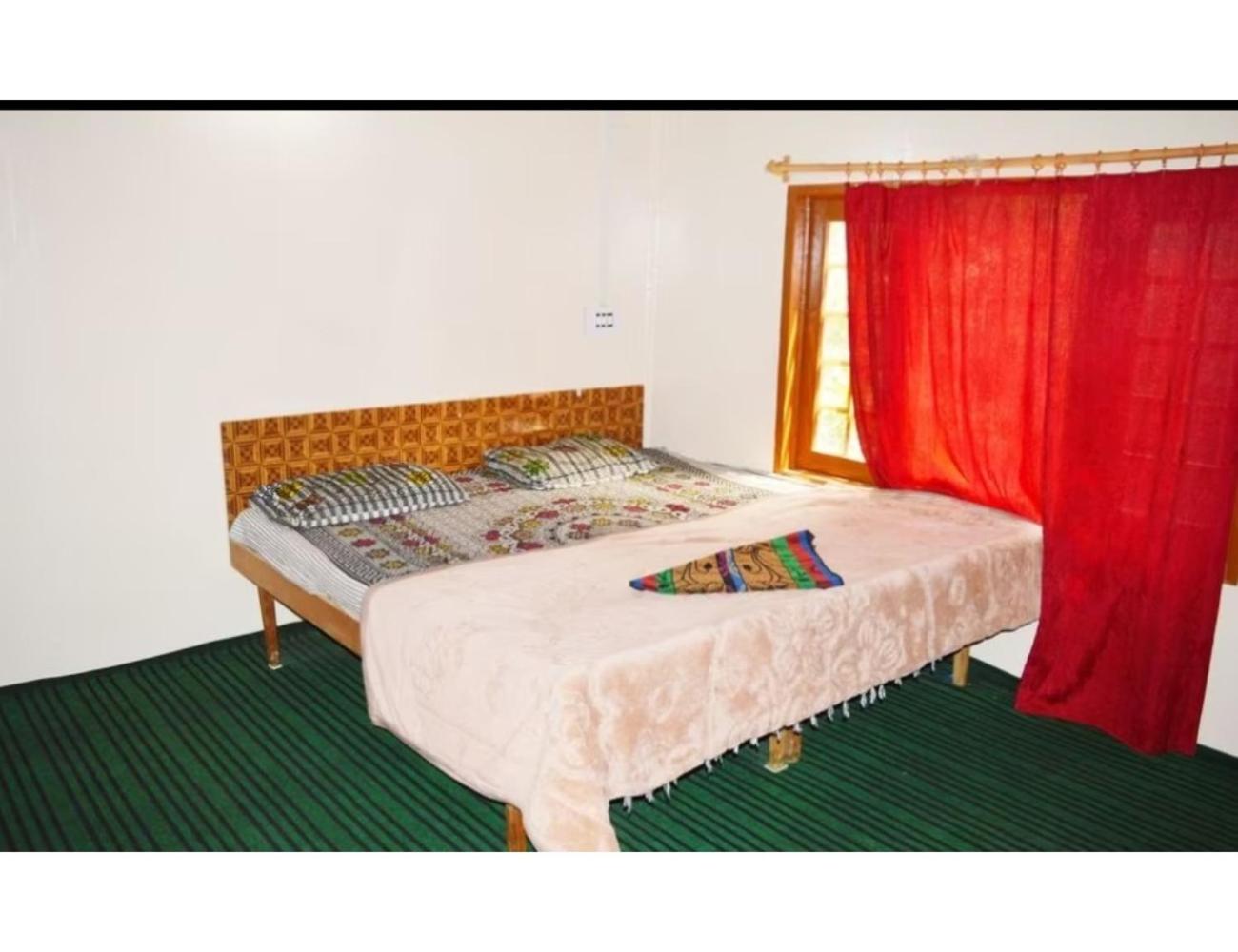 Hotel Adnan Palace, Pahalgam view 4