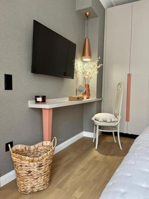 Luxury 2 Bedroom Top Central Apartment