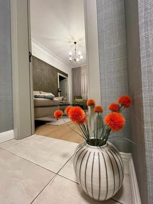 Luxury 2 Bedroom Top Central Apartment