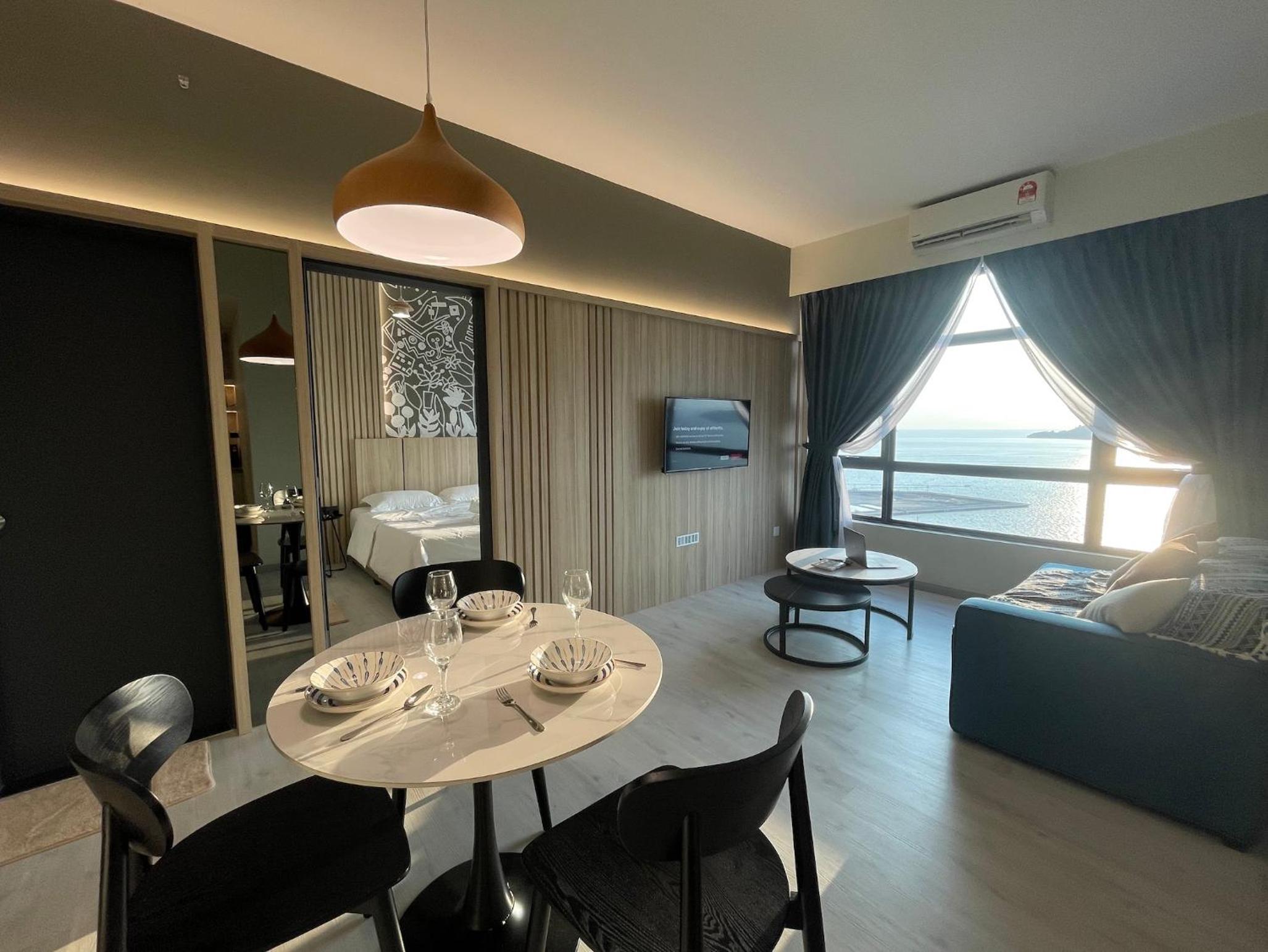 JQ Jesselton Quay Homestay Near Suria Mall, Gaya Street, jetty by GoodTravelKK 善旅民宿 photo 1