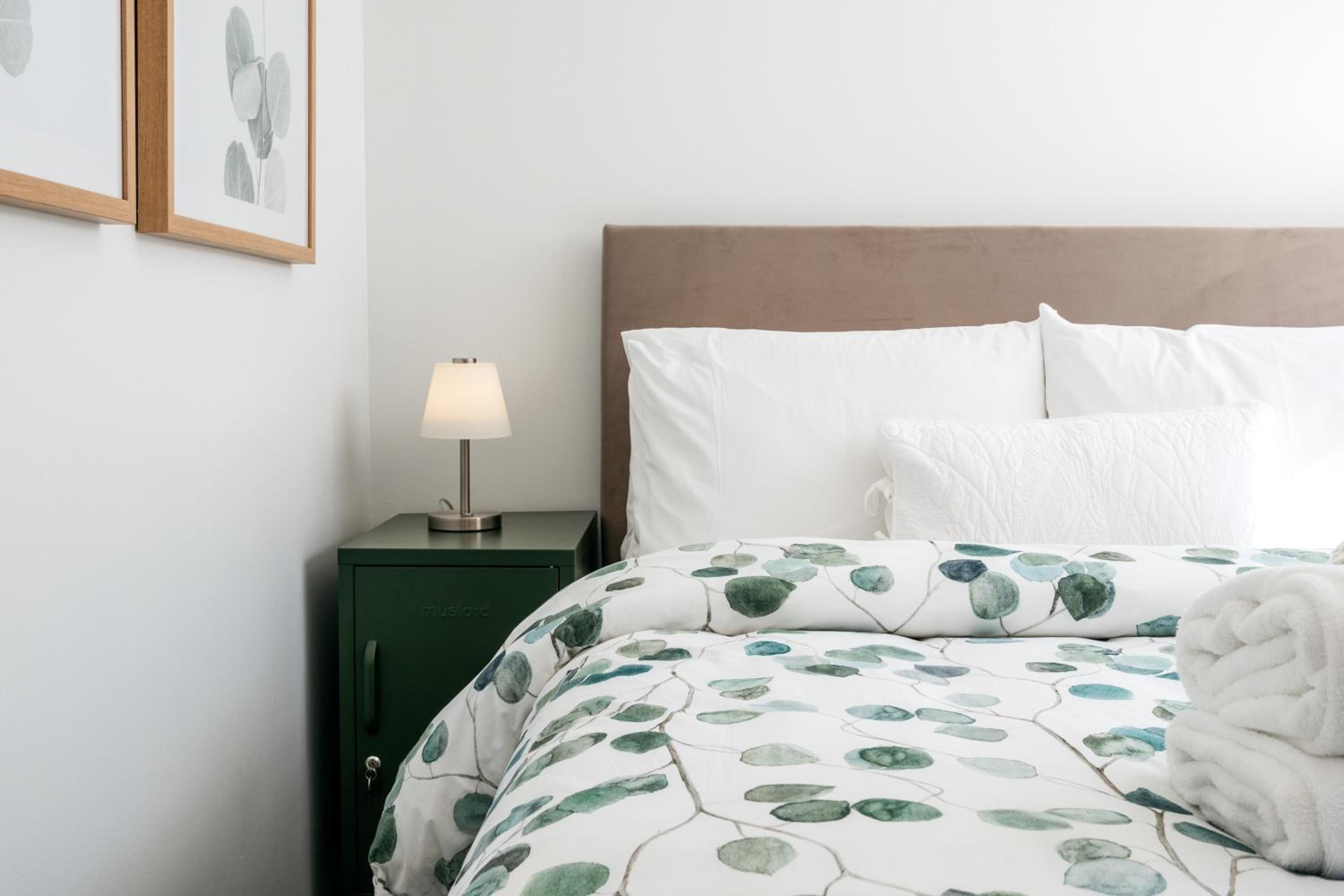 Oneroa Coastal Classic - Coast & Country view 2