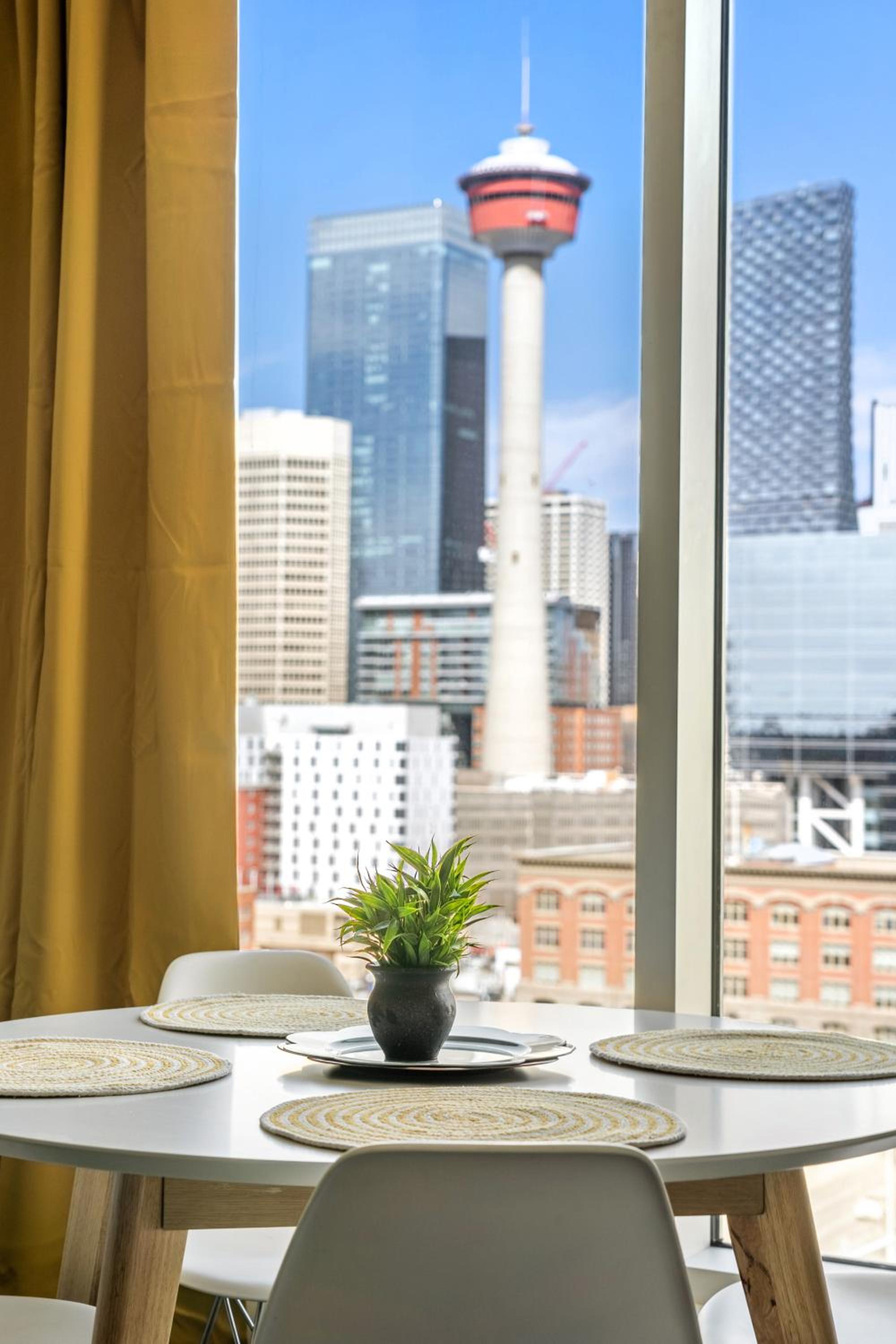 City View 1BR Downtown Calgary