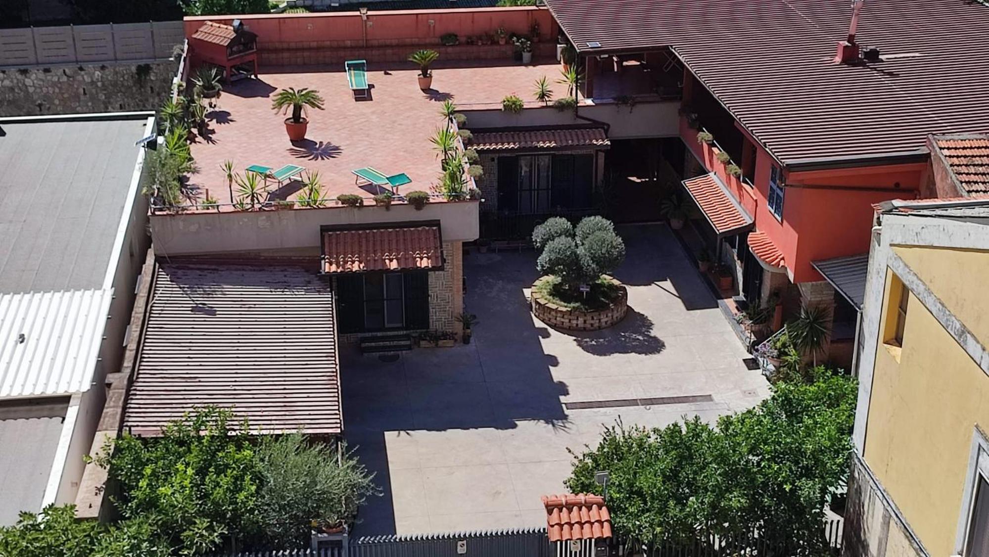 Midway House Italy Apartment