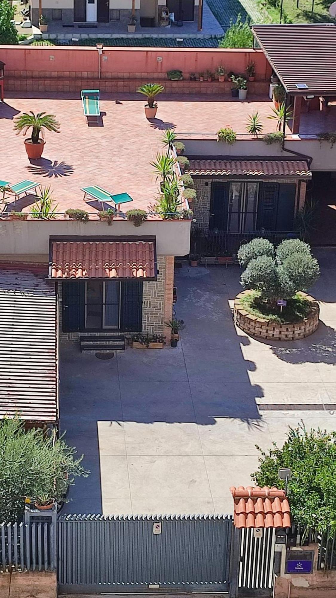 Midway House Italy Apartment