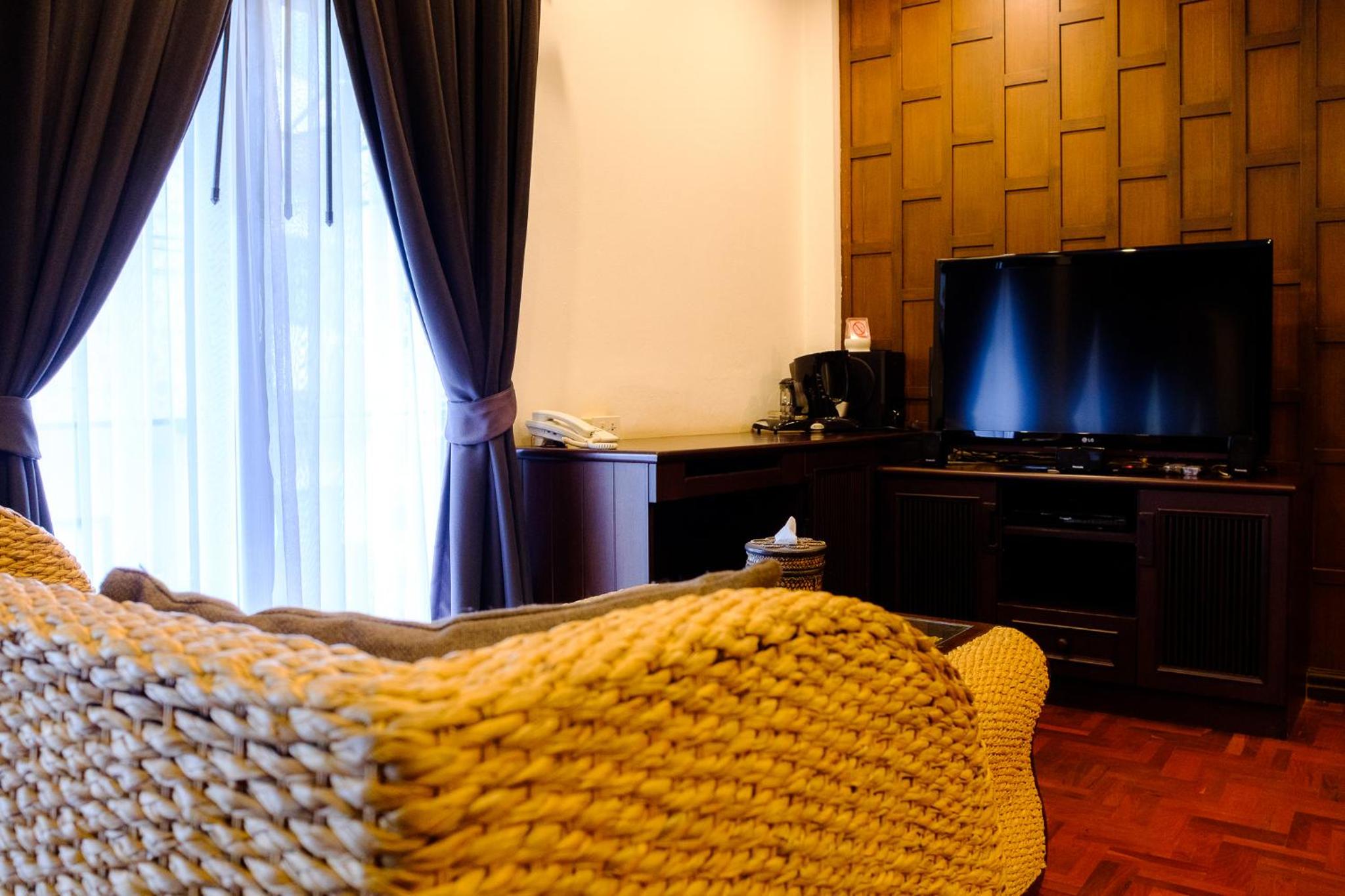 Sathu Hotel