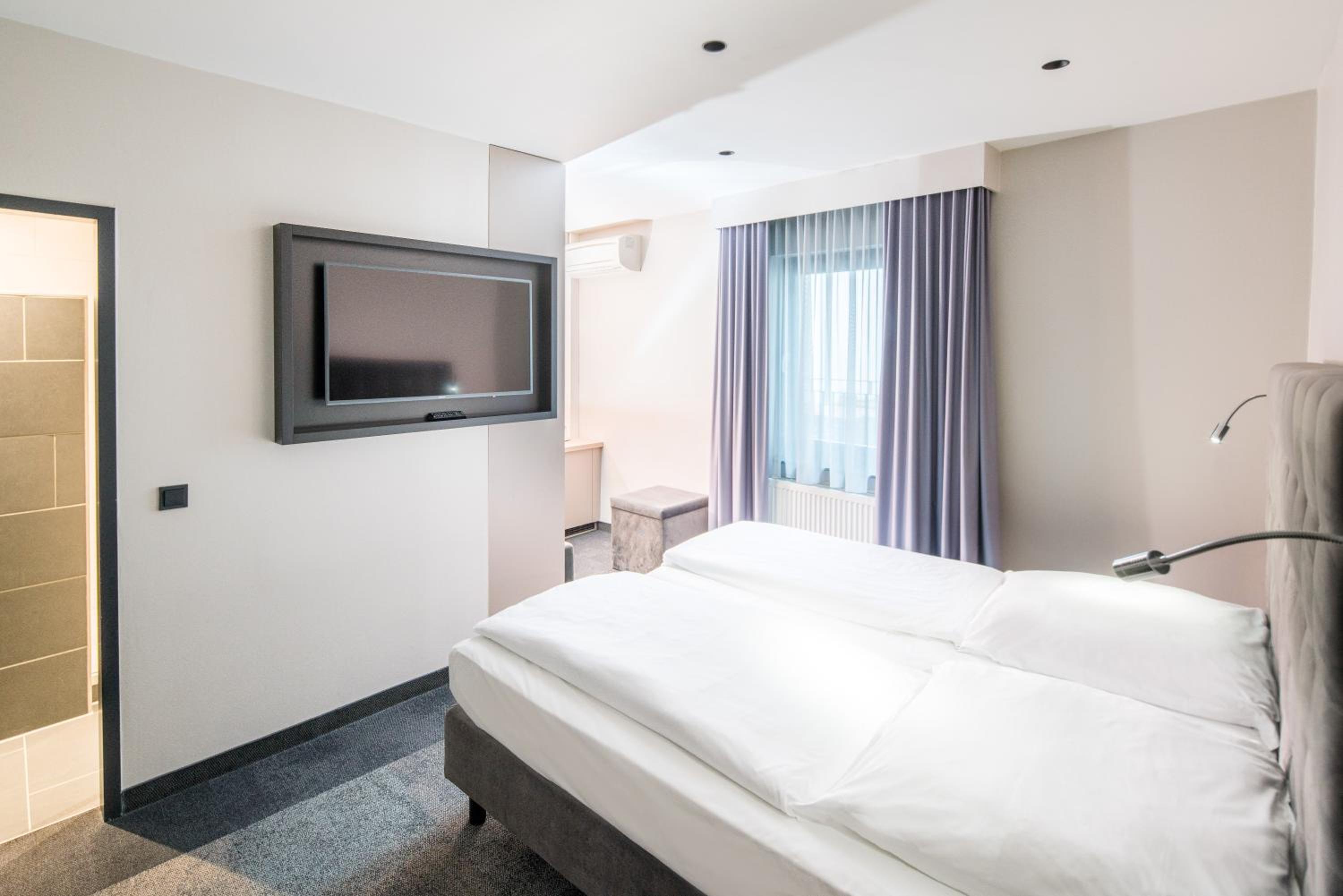 Hotel Cult Frankfurt City - Property Image 39