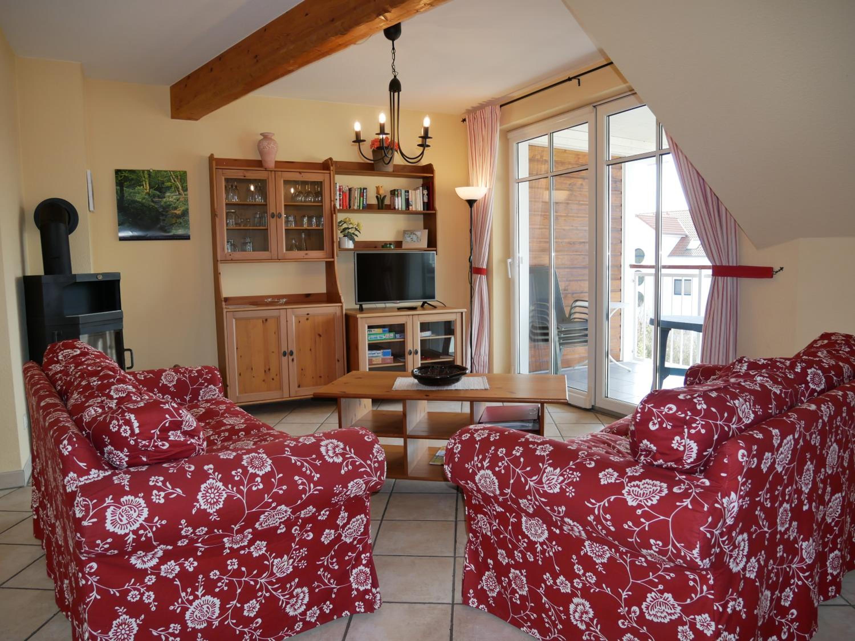 Bernsteinhaus, 850m zum Strand, mit Balkon, WLAN