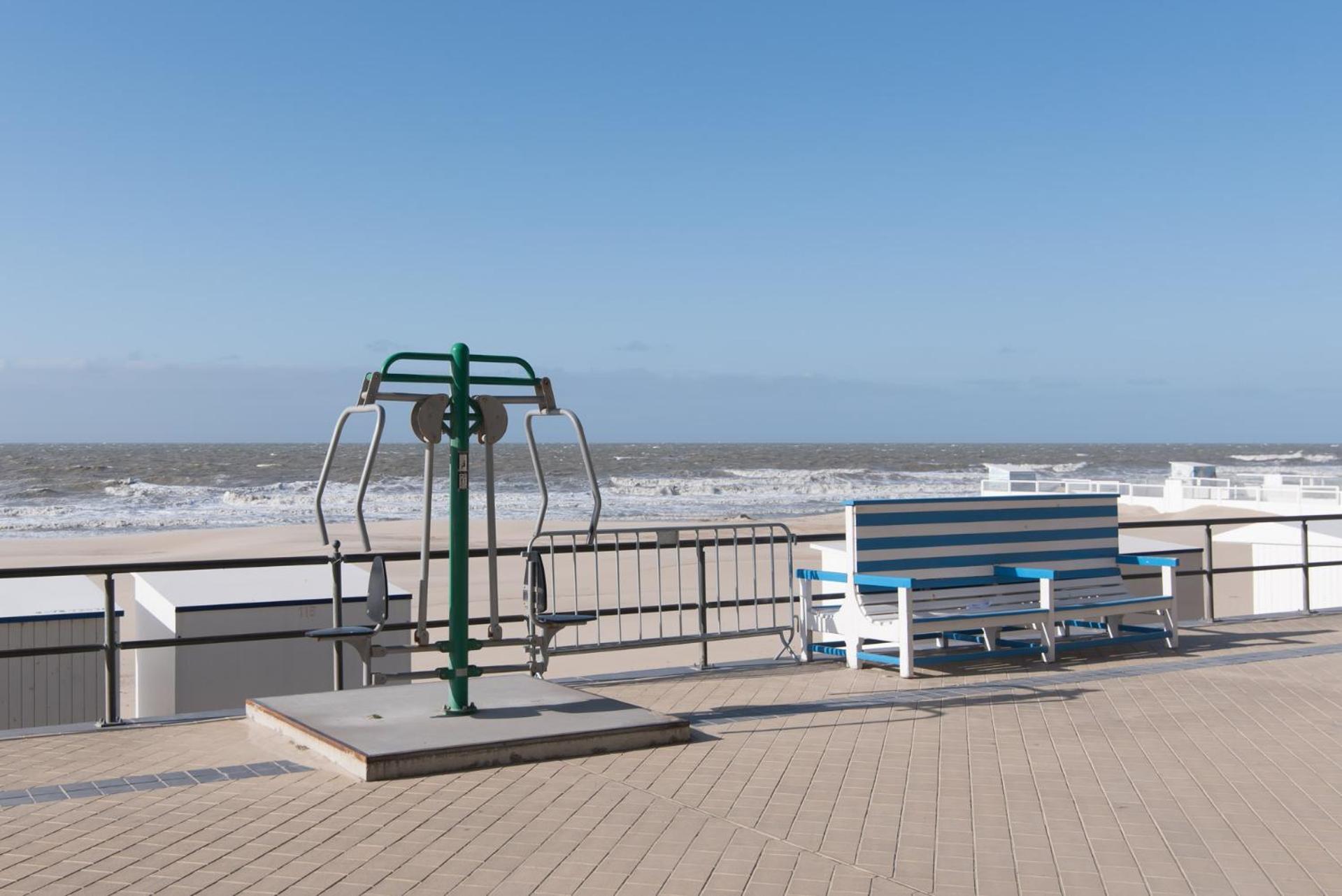 Caravan Aan Zee Arnani